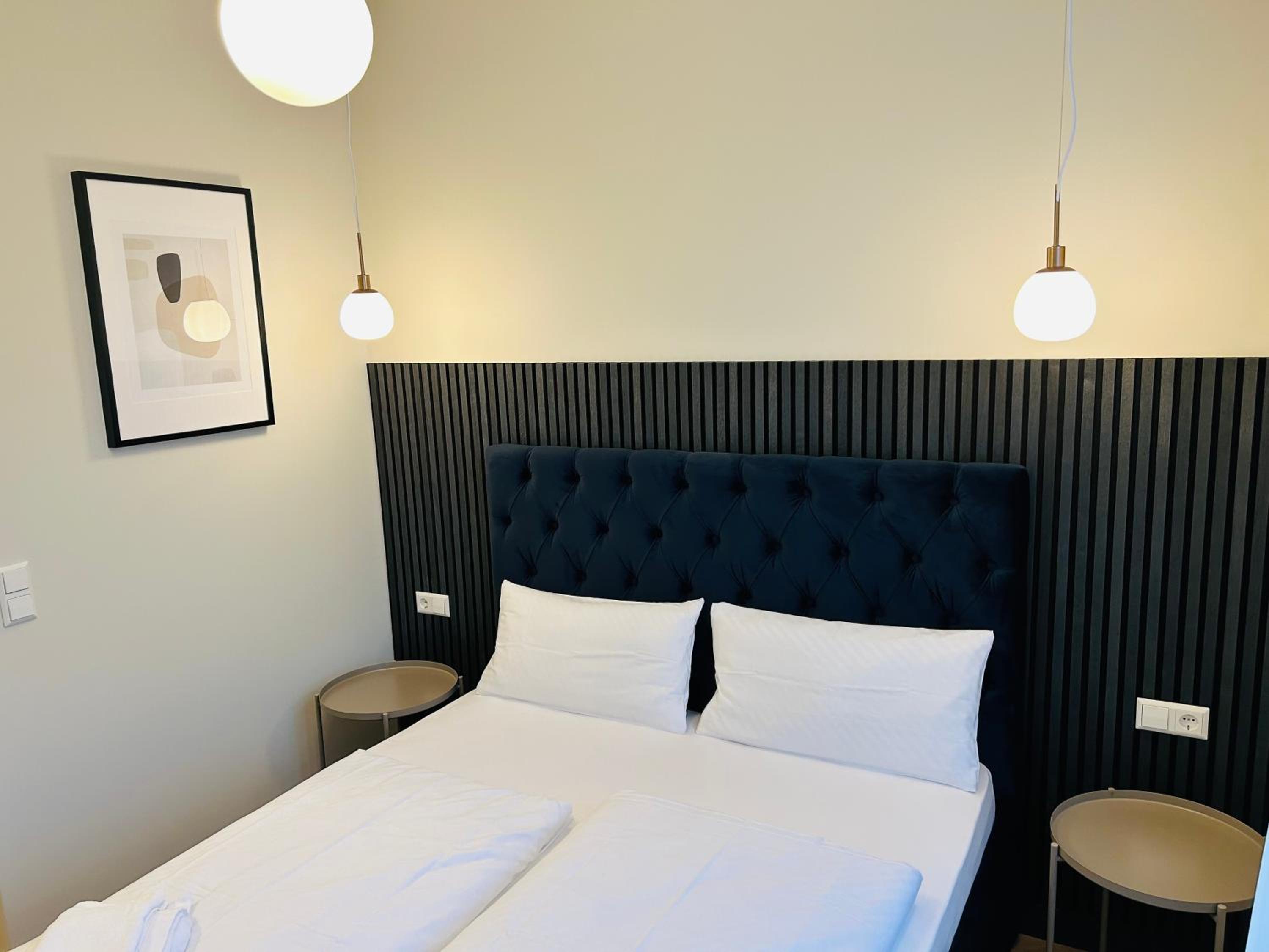 Economy Double Room photo 2