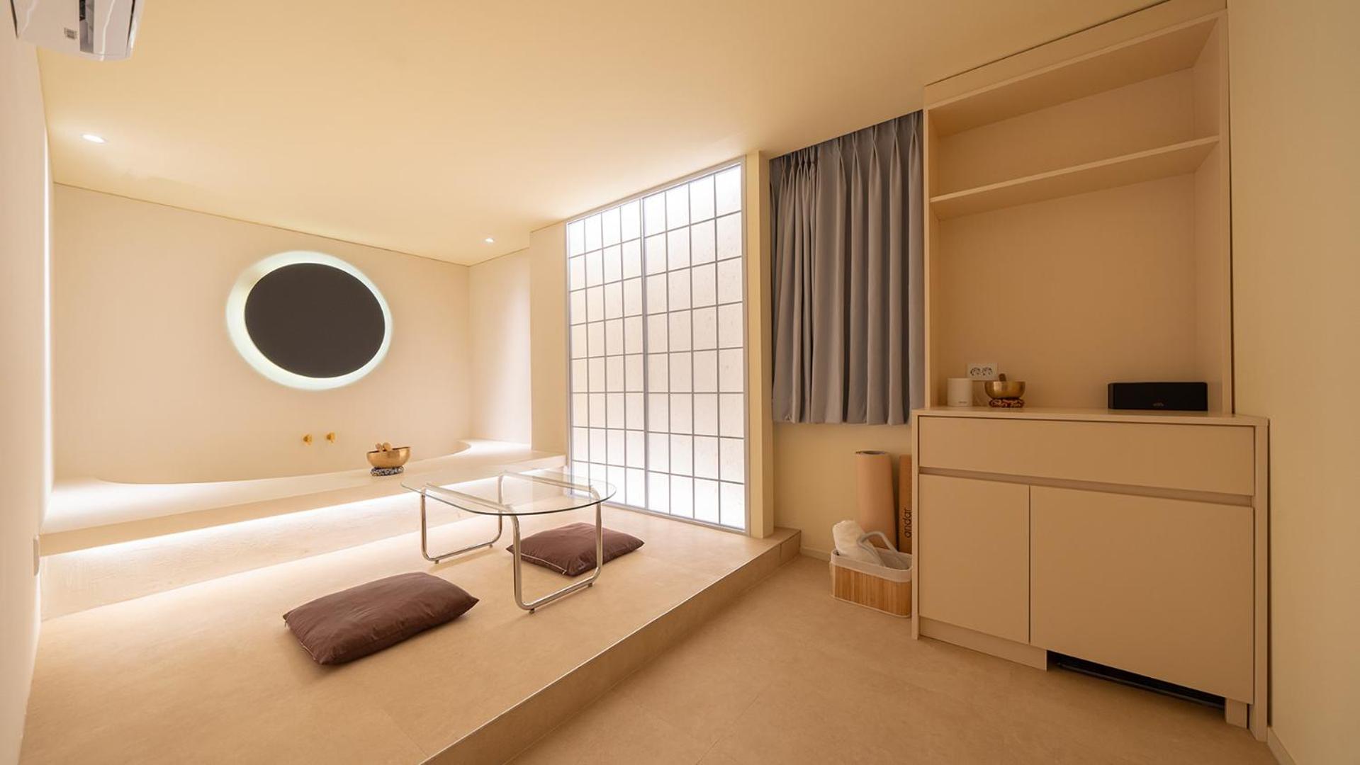 Deluxe Double Room with Yoga - Photo 1