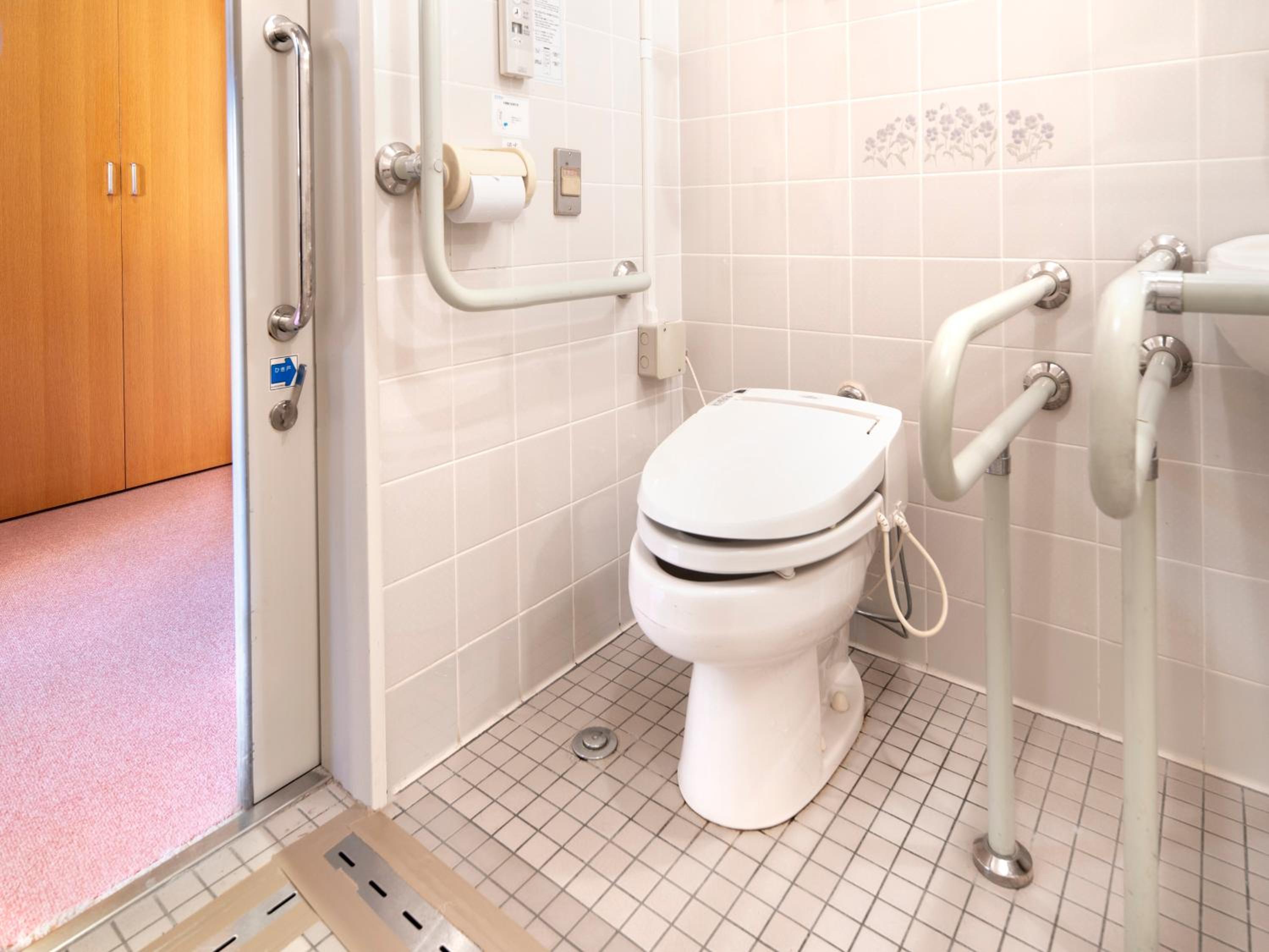 Accessible Room Non-Smoking (With Private Bath) photo 3