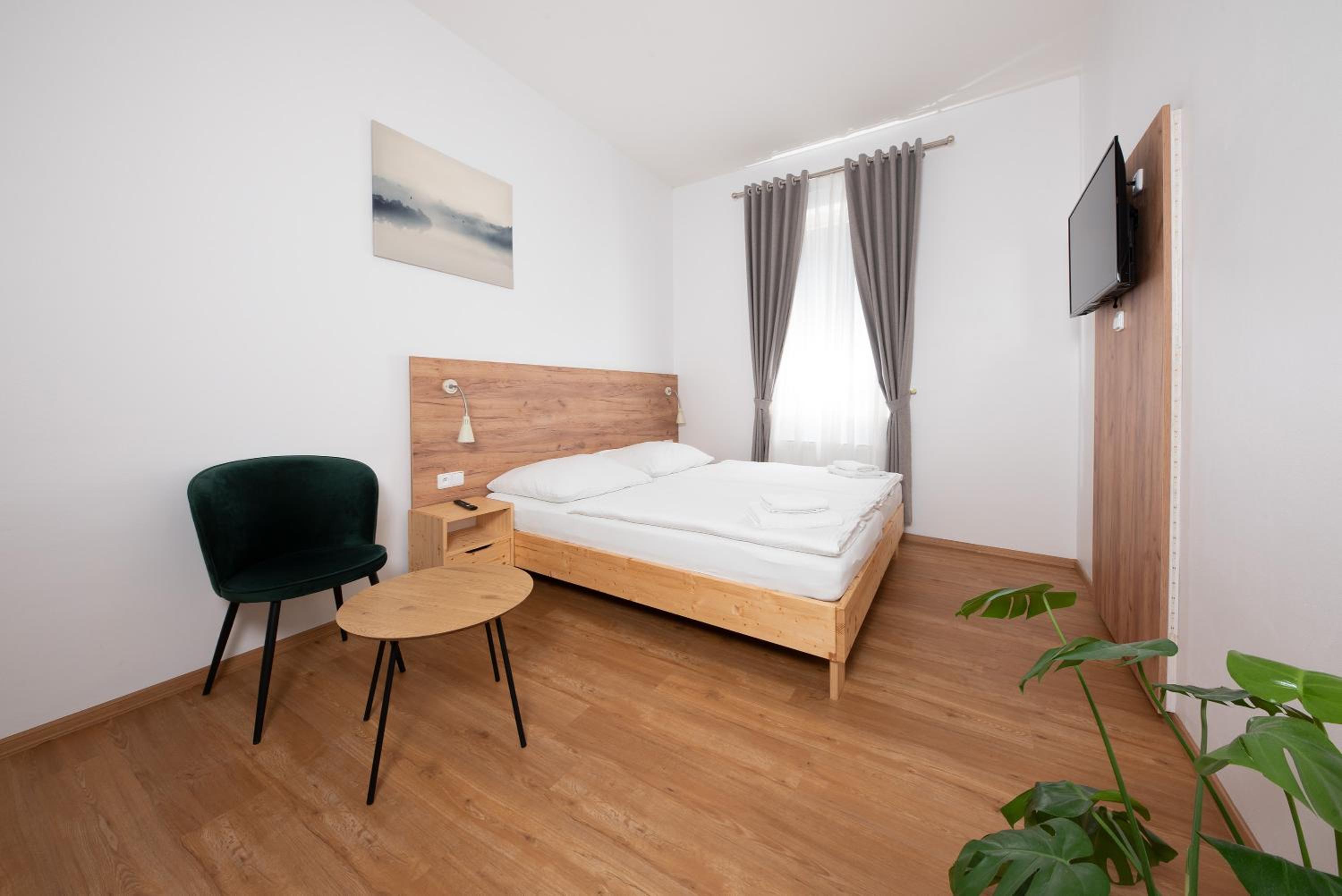 Double or Twin Room with Private Bathroom