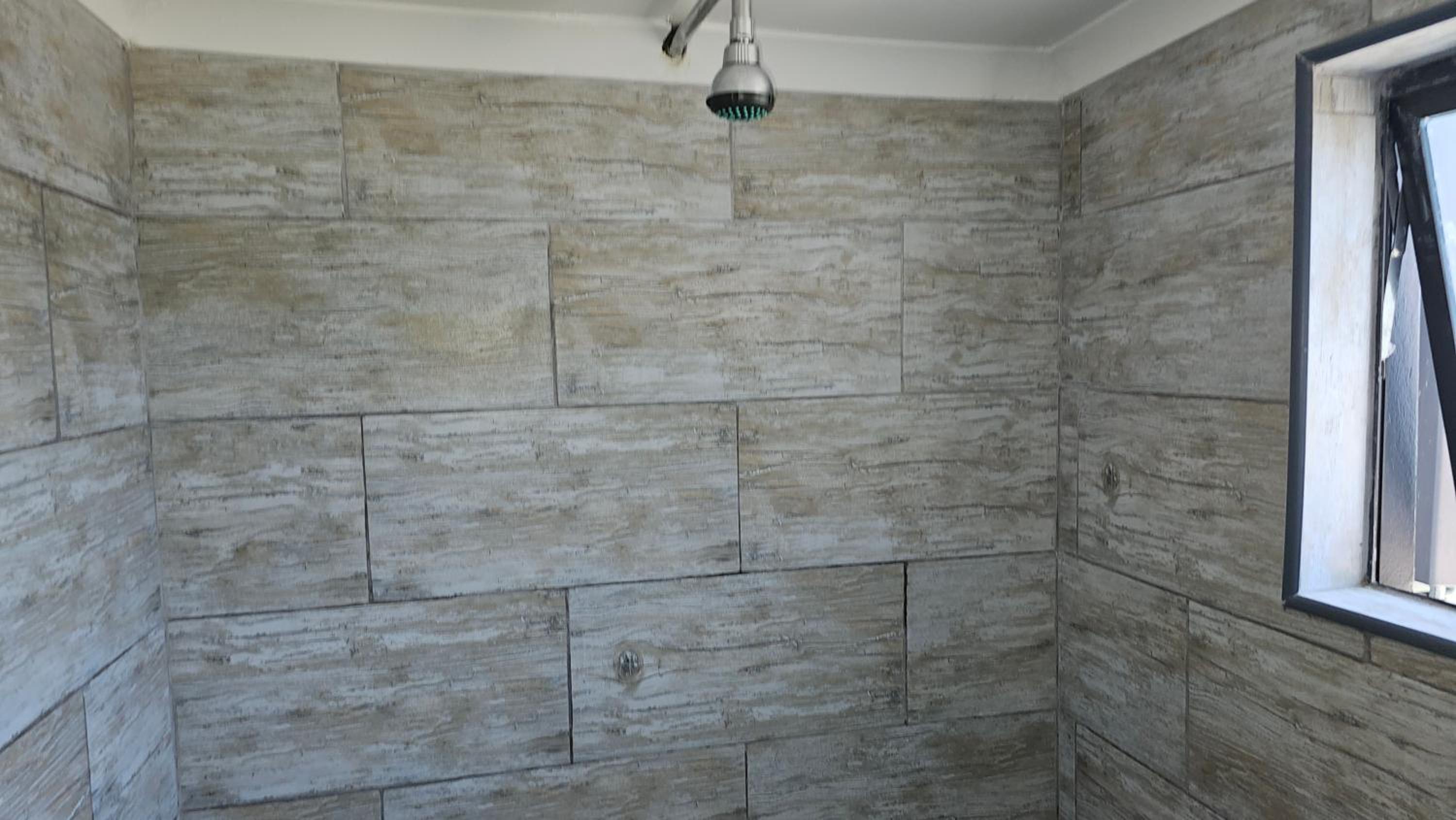 Standard Queen Room - Photo 5