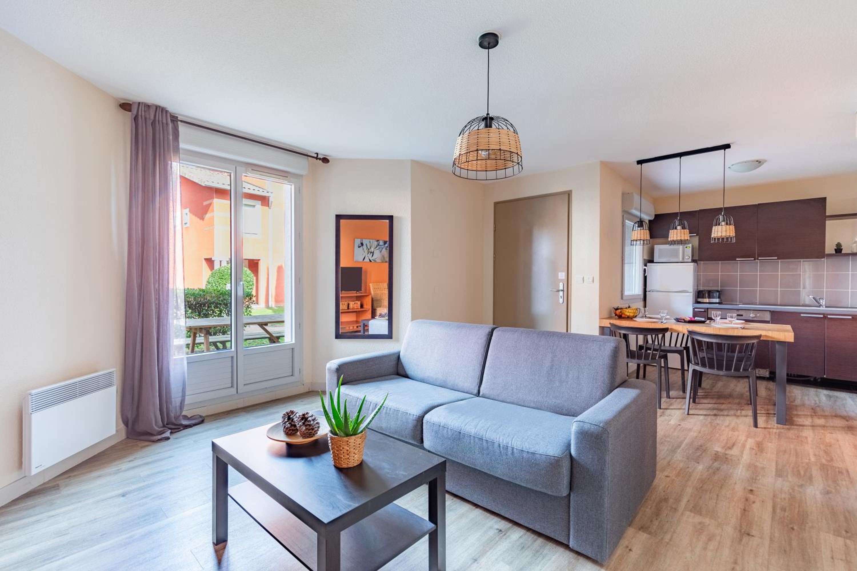 Two-Bedroom Apartment - Photo 4