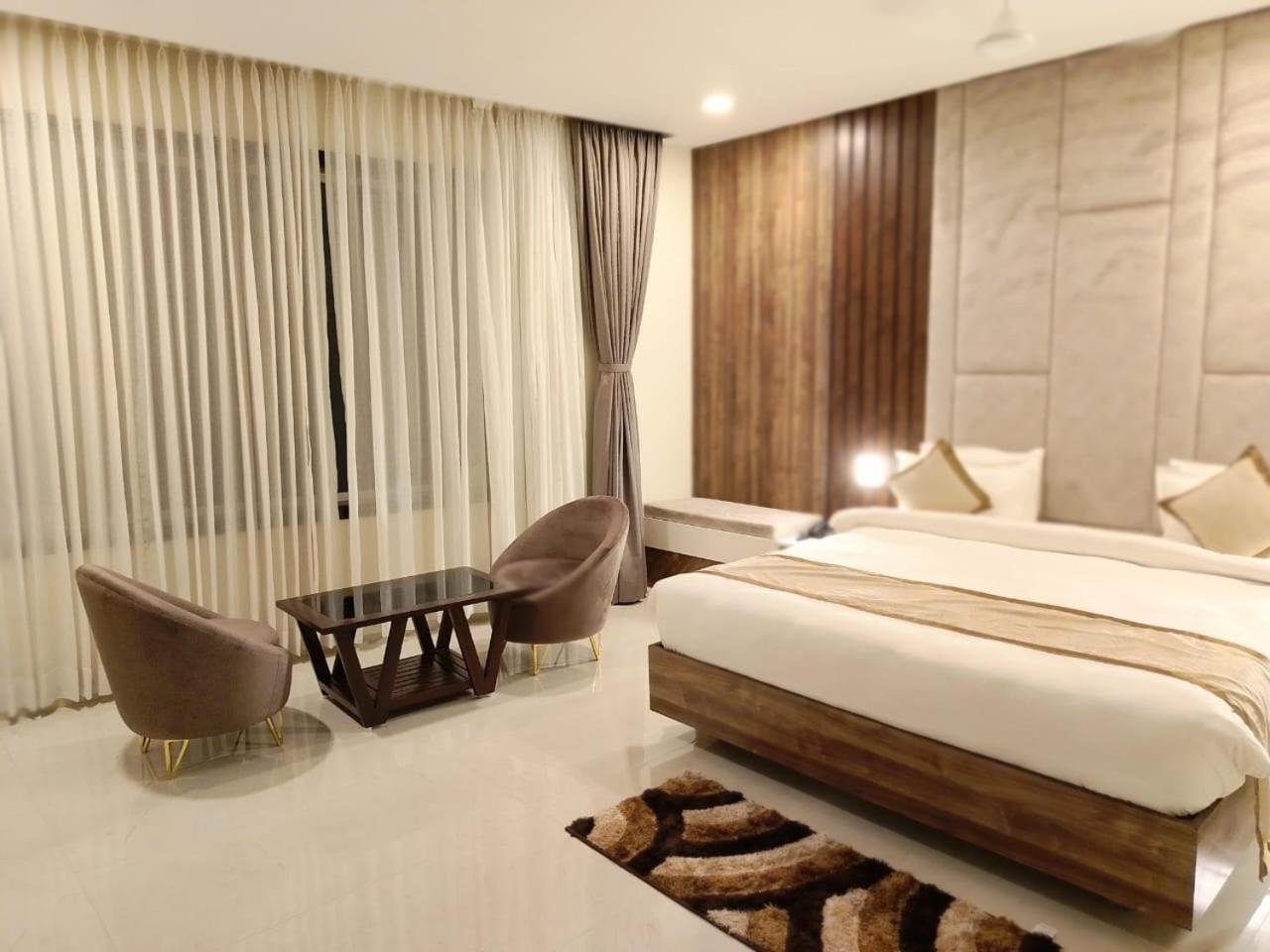 Lounge Room