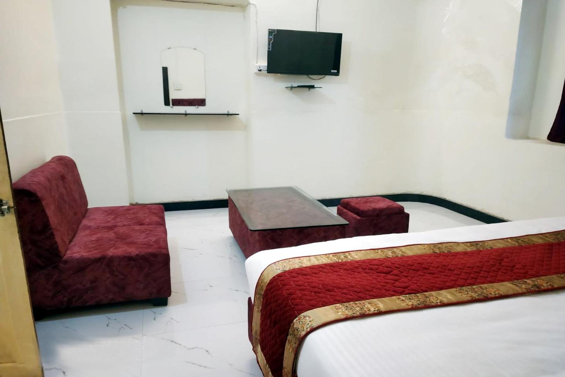 Deluxe Triple Room photo 3