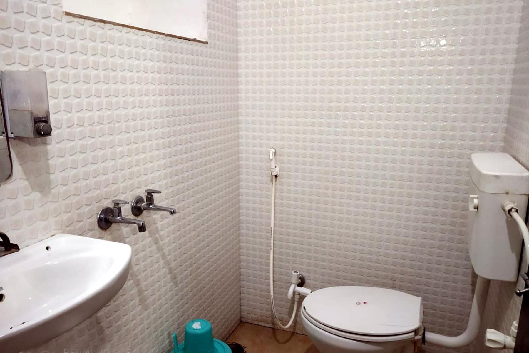 Double Room with Balcony photo 2