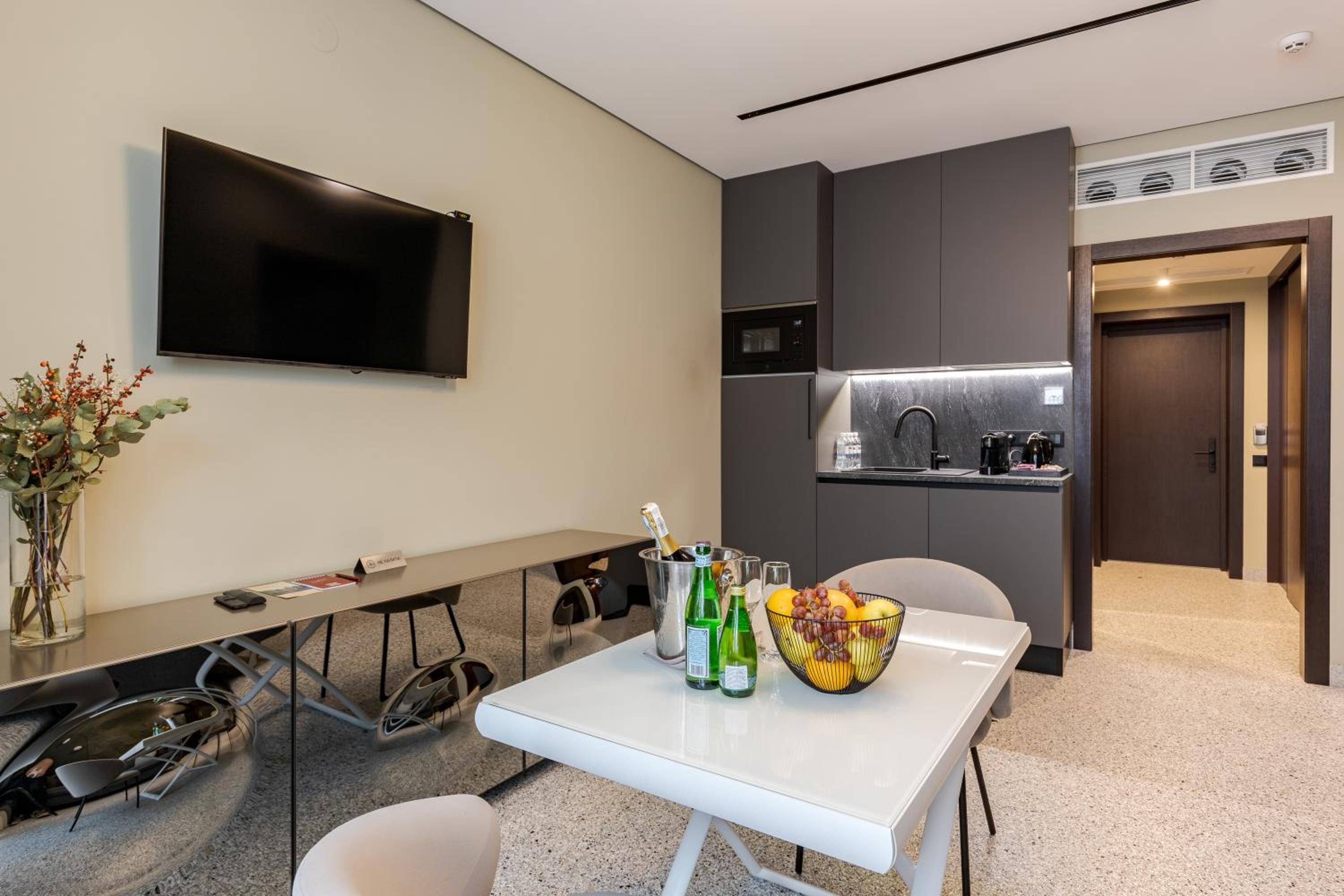 Superior Apartment photo 2