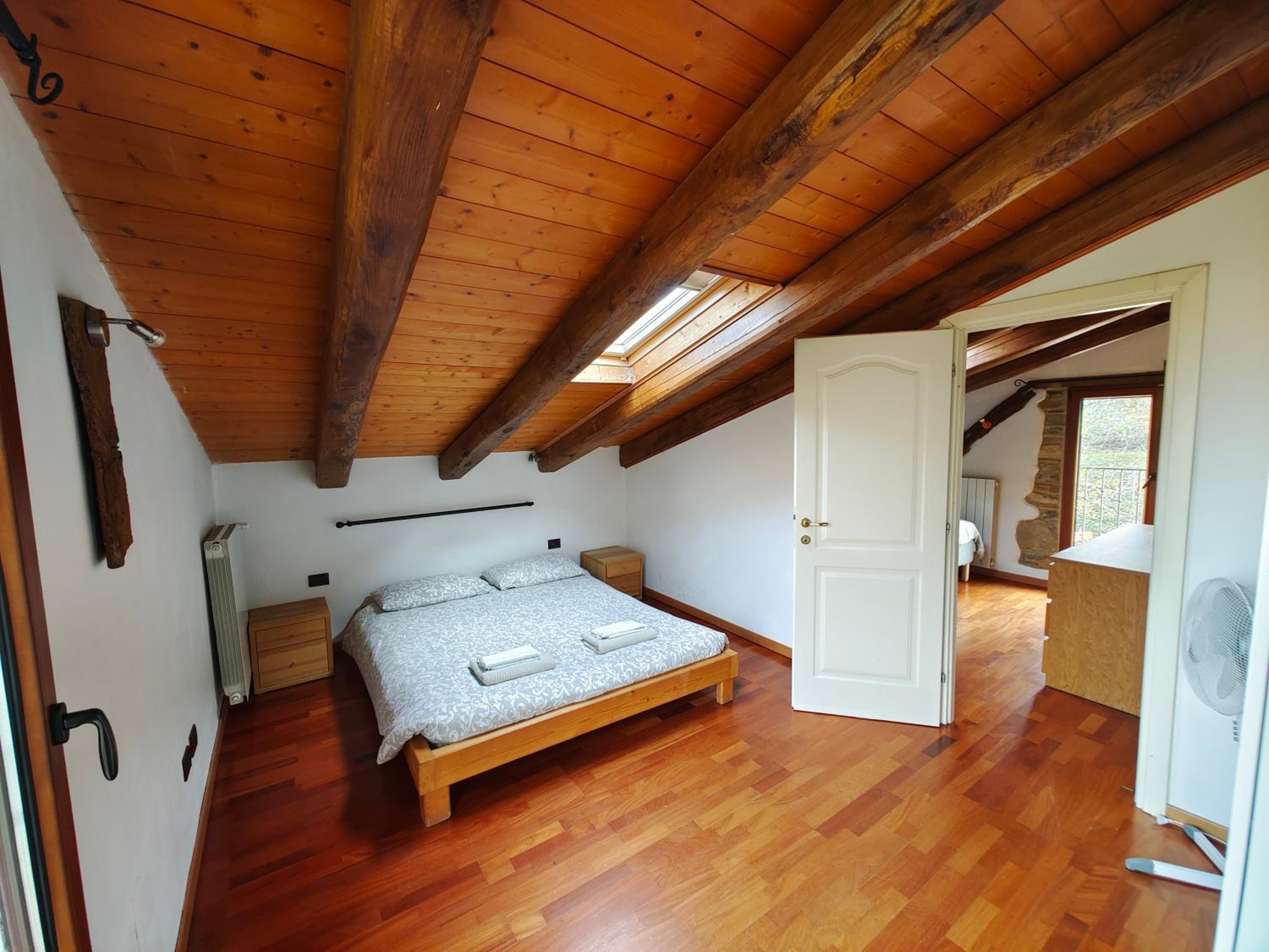 Two-Bedroom Apartment - Split Level