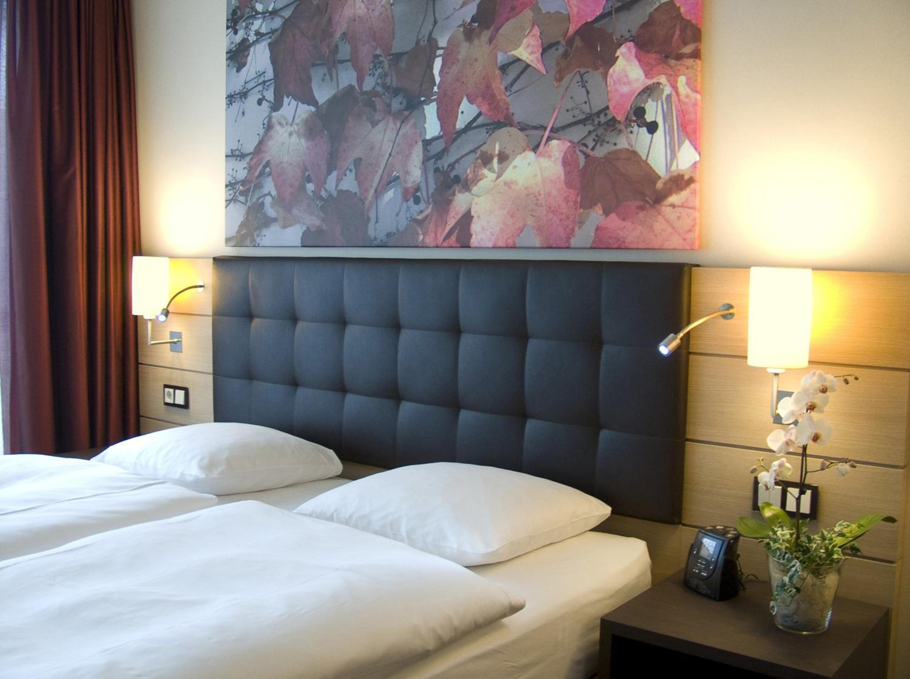 King Room - City Wing - Photo 5