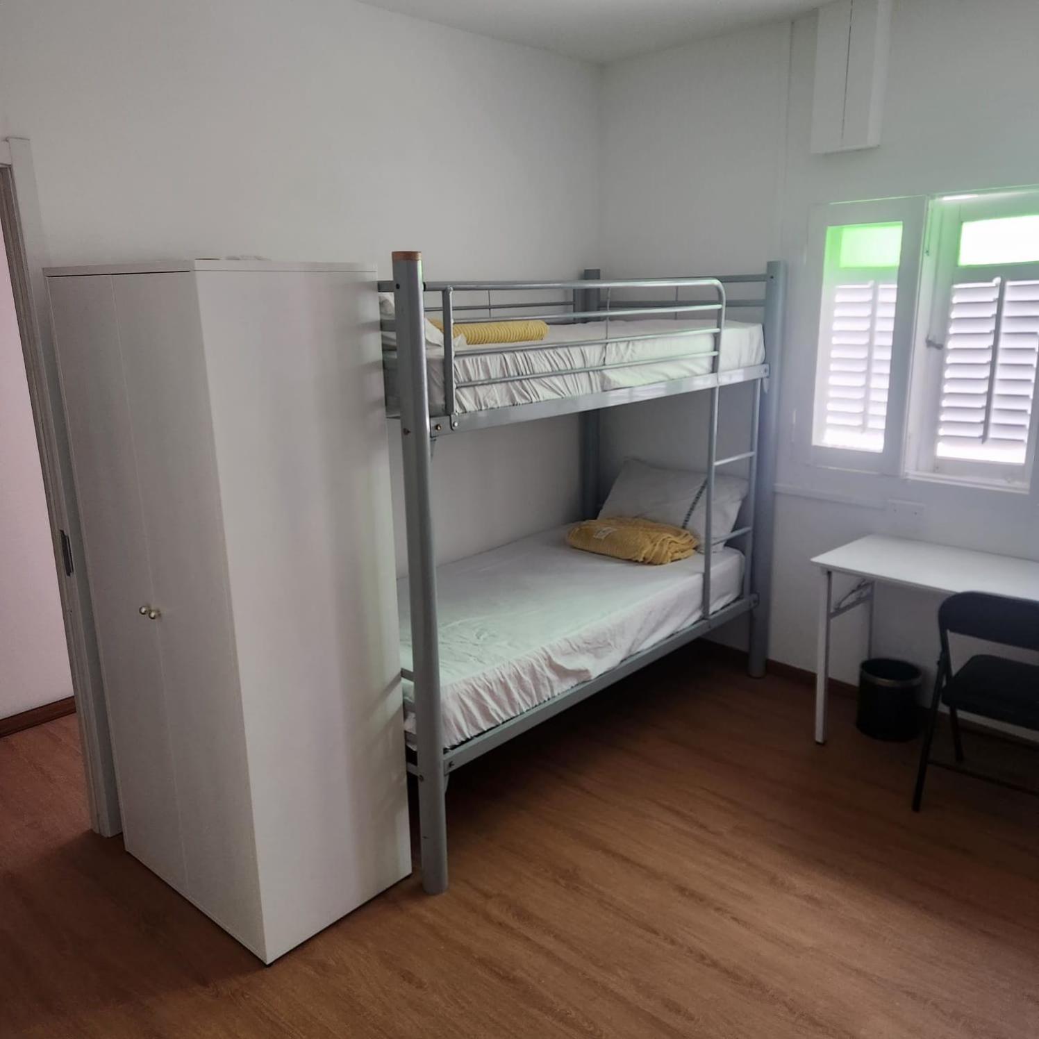 Quadruple Room With Private Bathroom photo 3