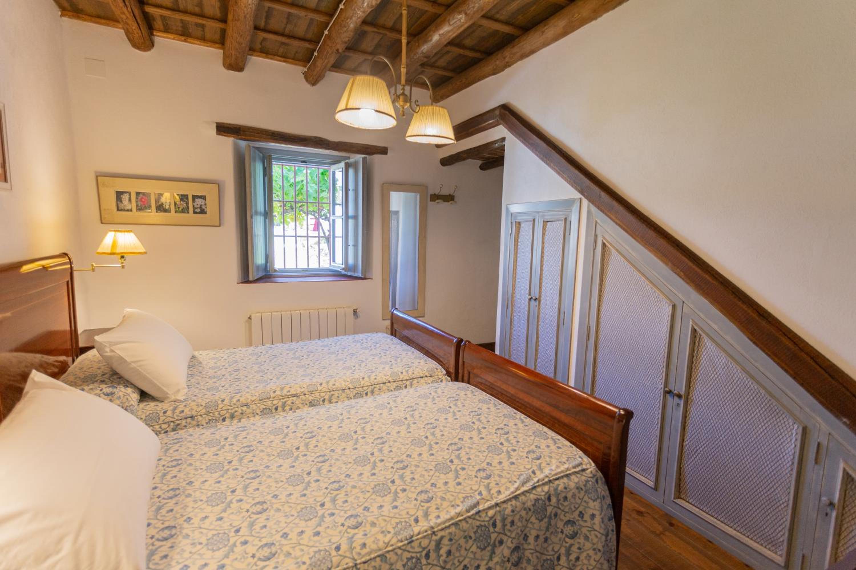Villa with Private Pool photo 2