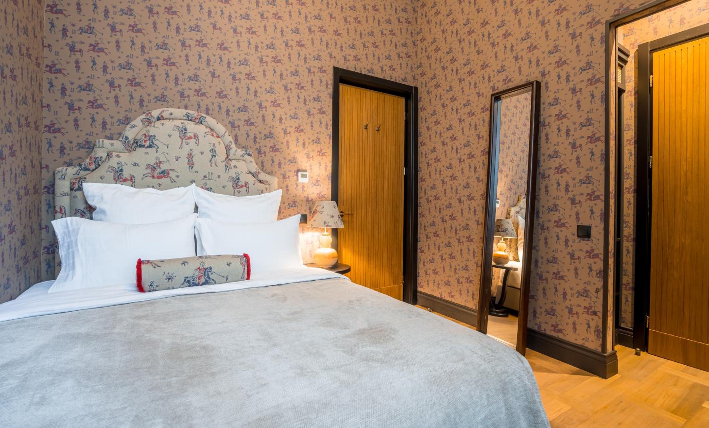 Small Double Room - Photo 5