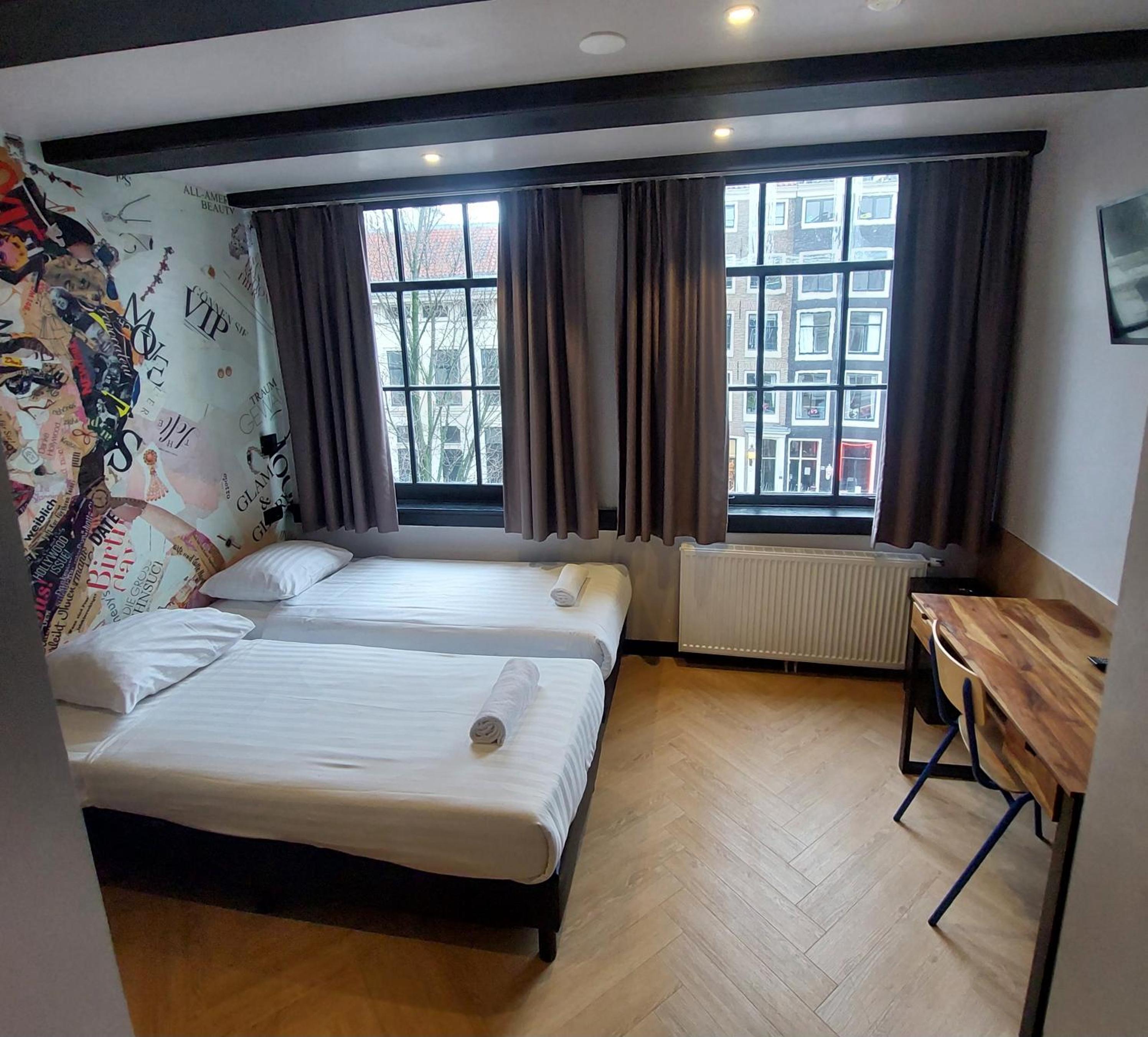 Twin Private Room