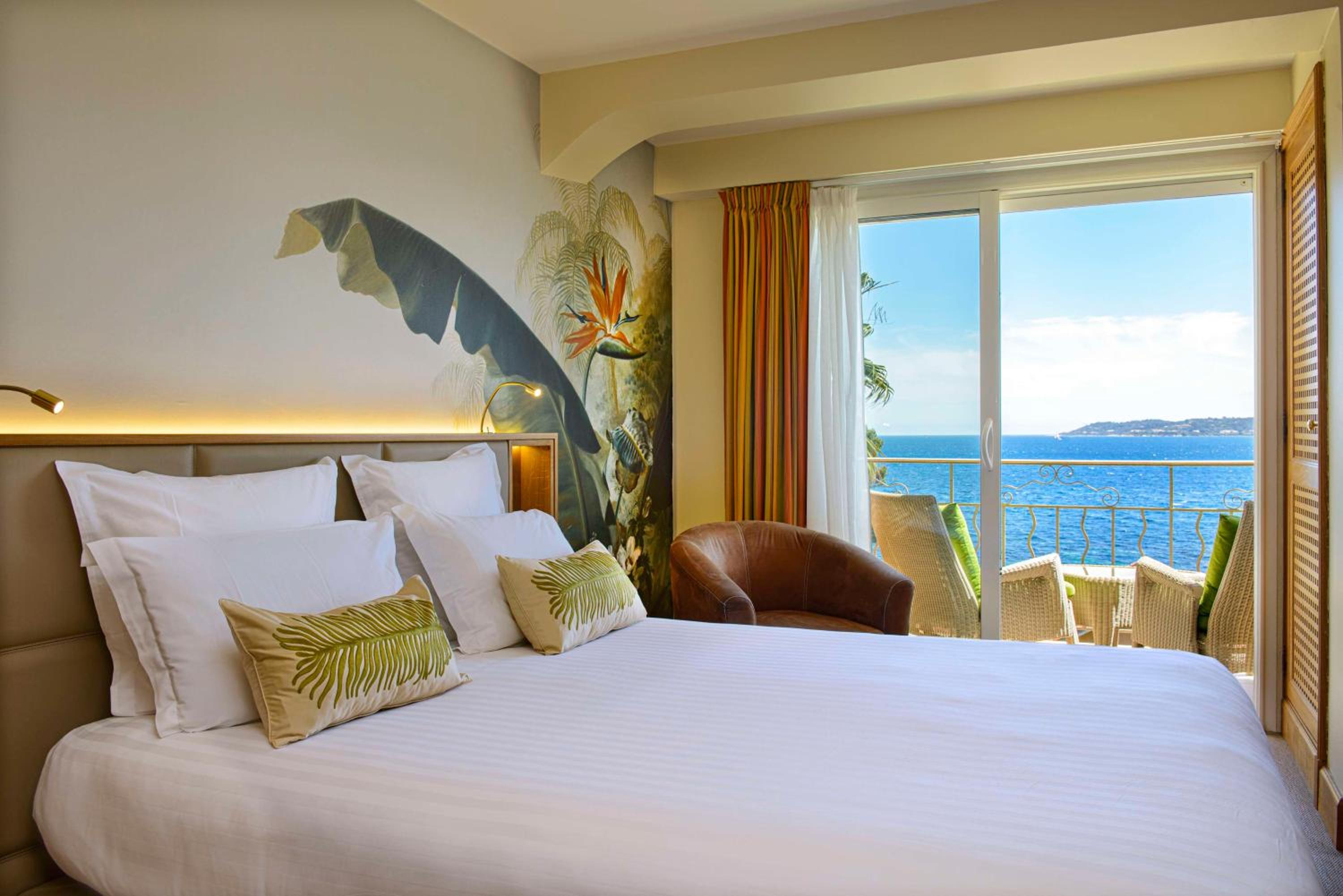 Superior Queen Room with Terrace and Sea View - Photo 3
