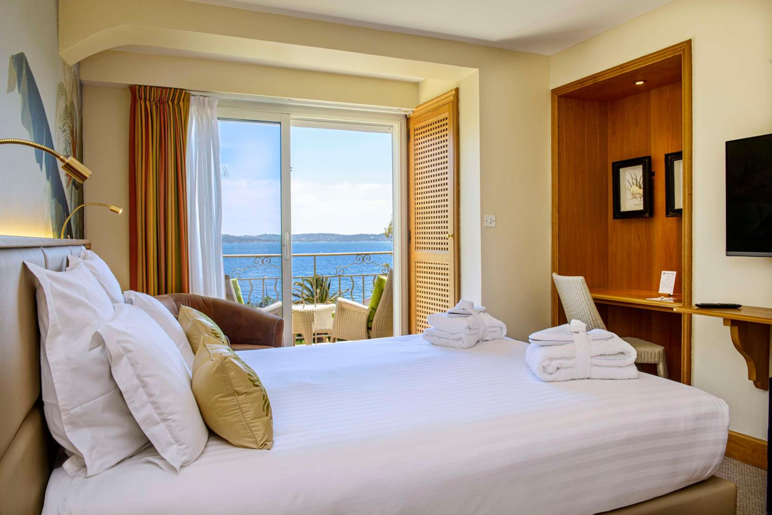 Superior Queen Room with Terrace and Sea View - Photo 2