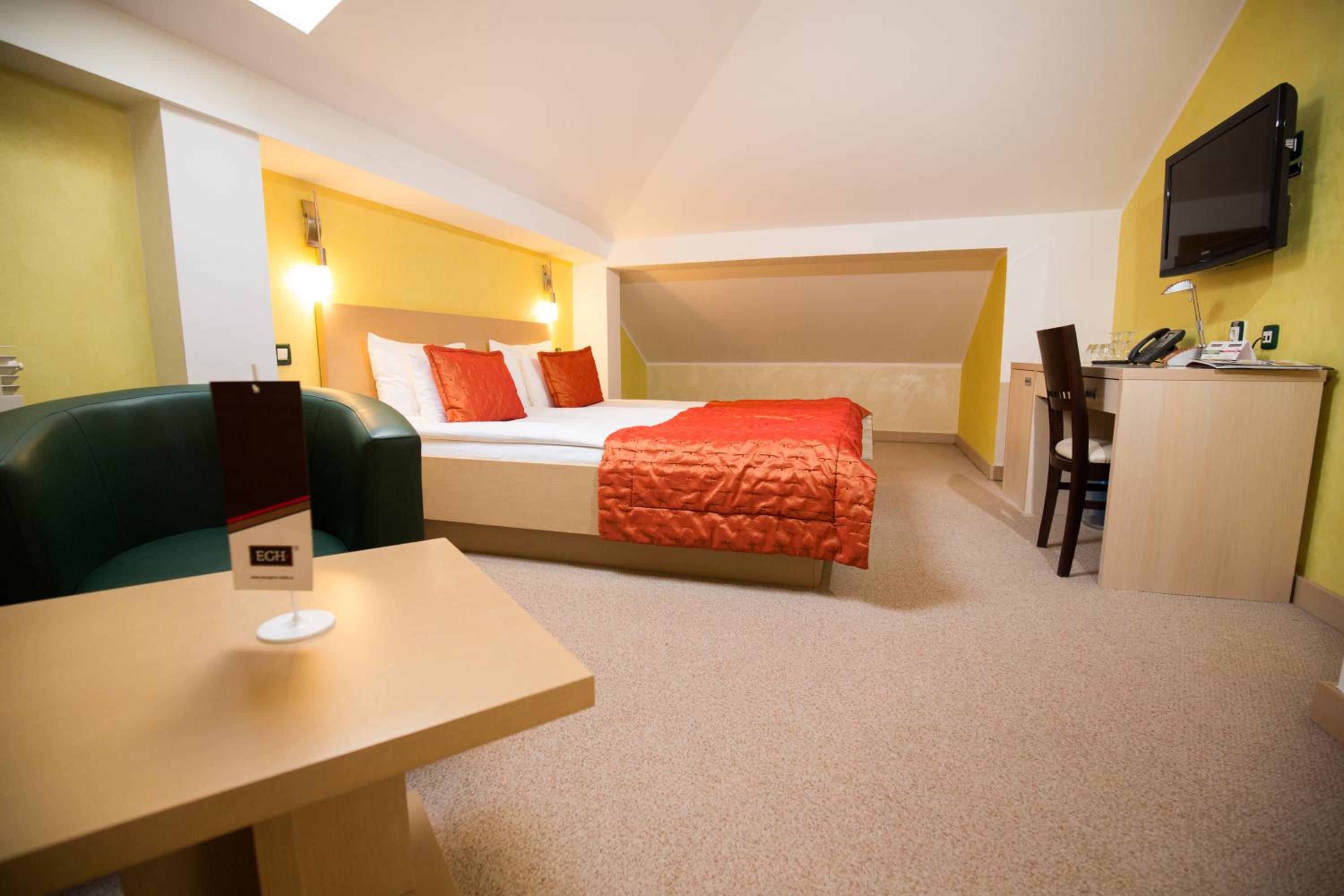 Family Suite - Photo 5