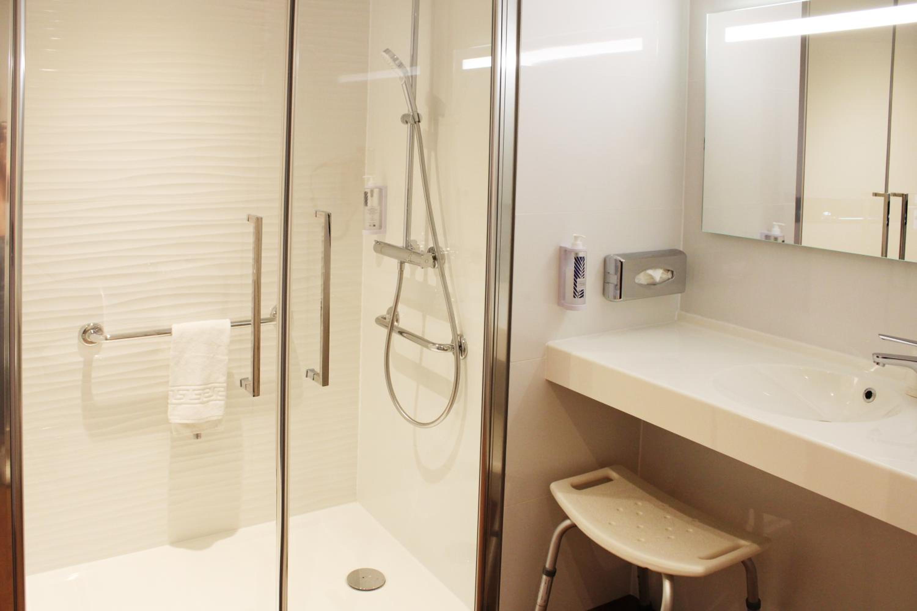 Double Room with disabled access photo 2