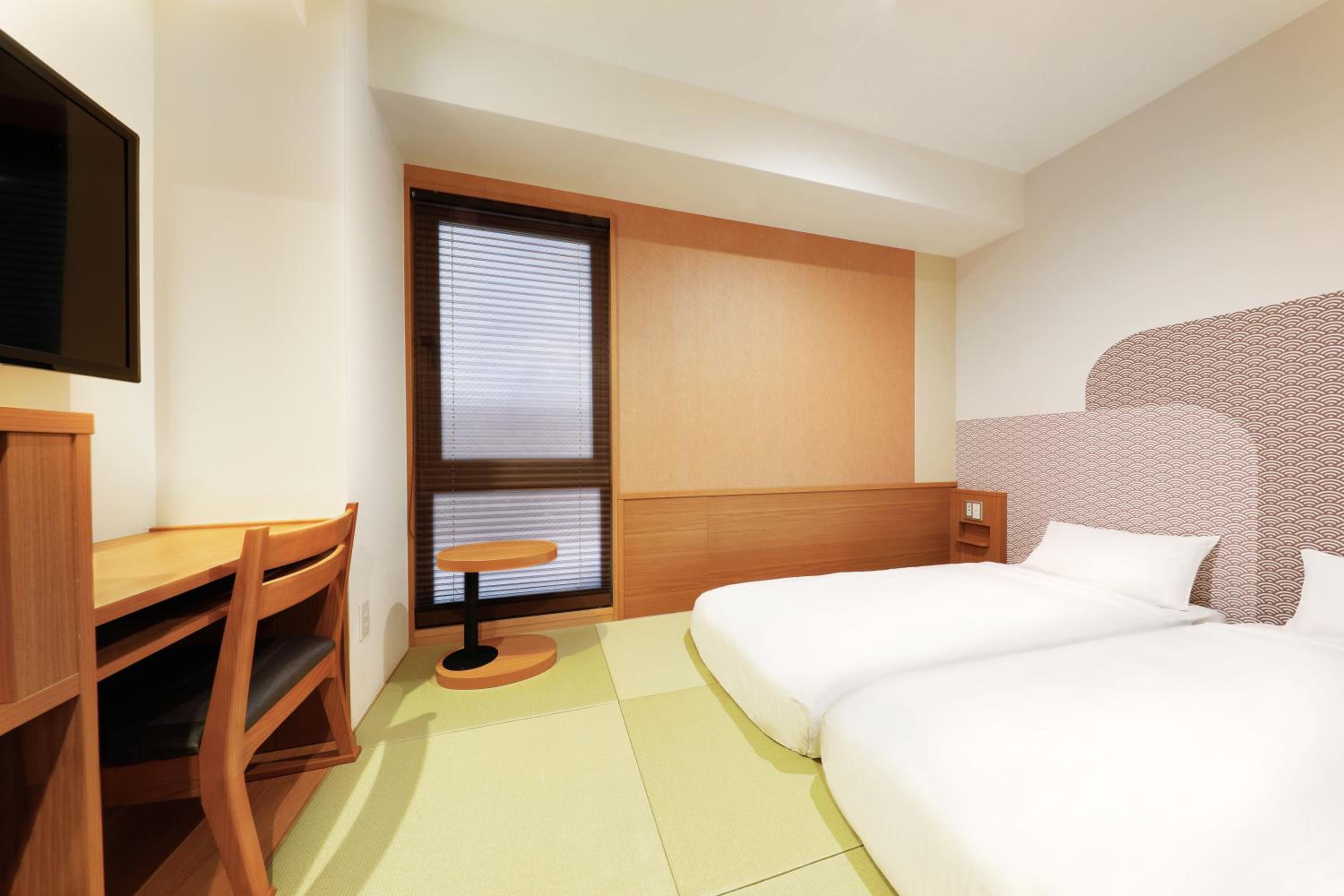 Japanese-Style Twin Room - Photo 5