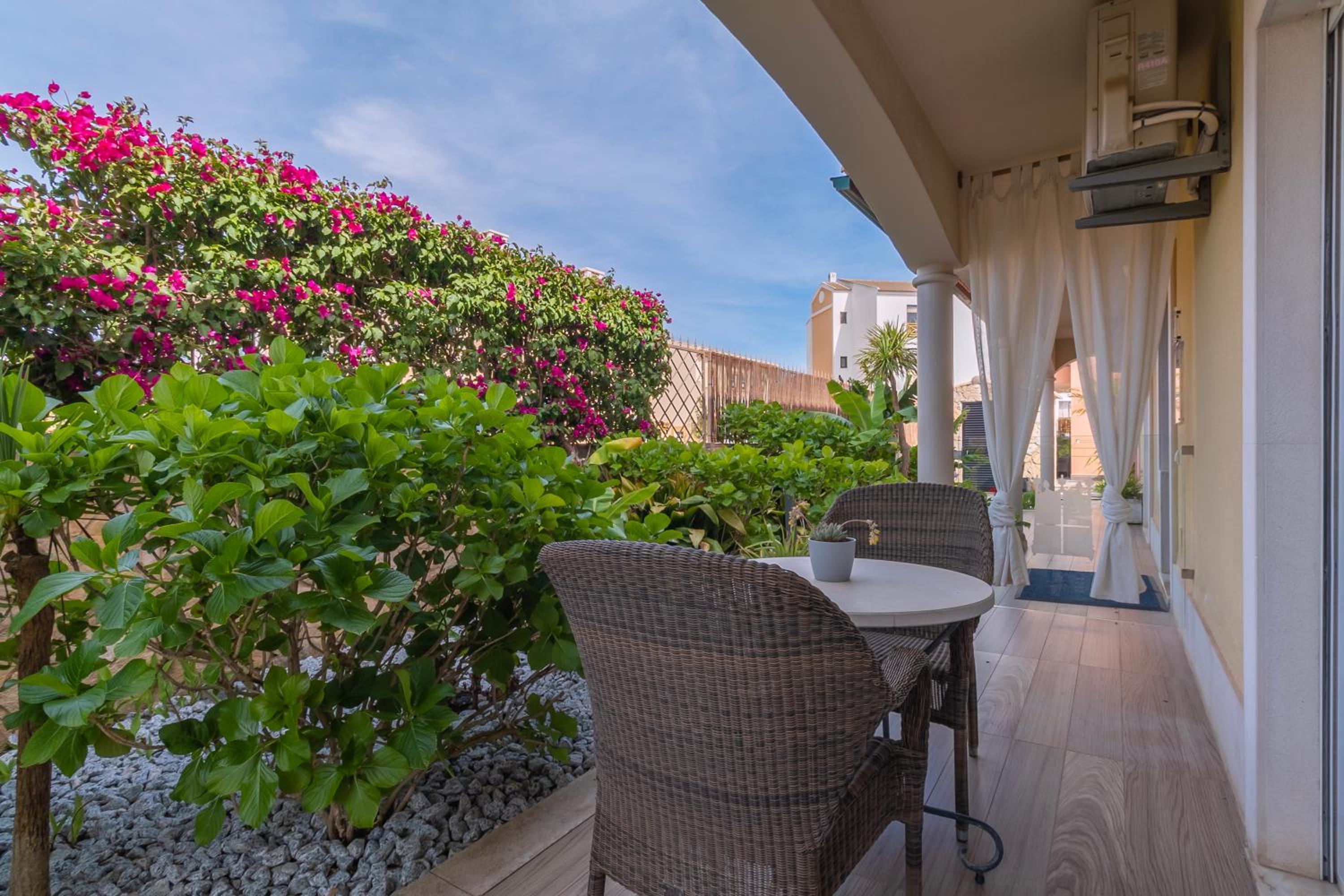 Superior Double or Twin Room - Guest house - Photo 6