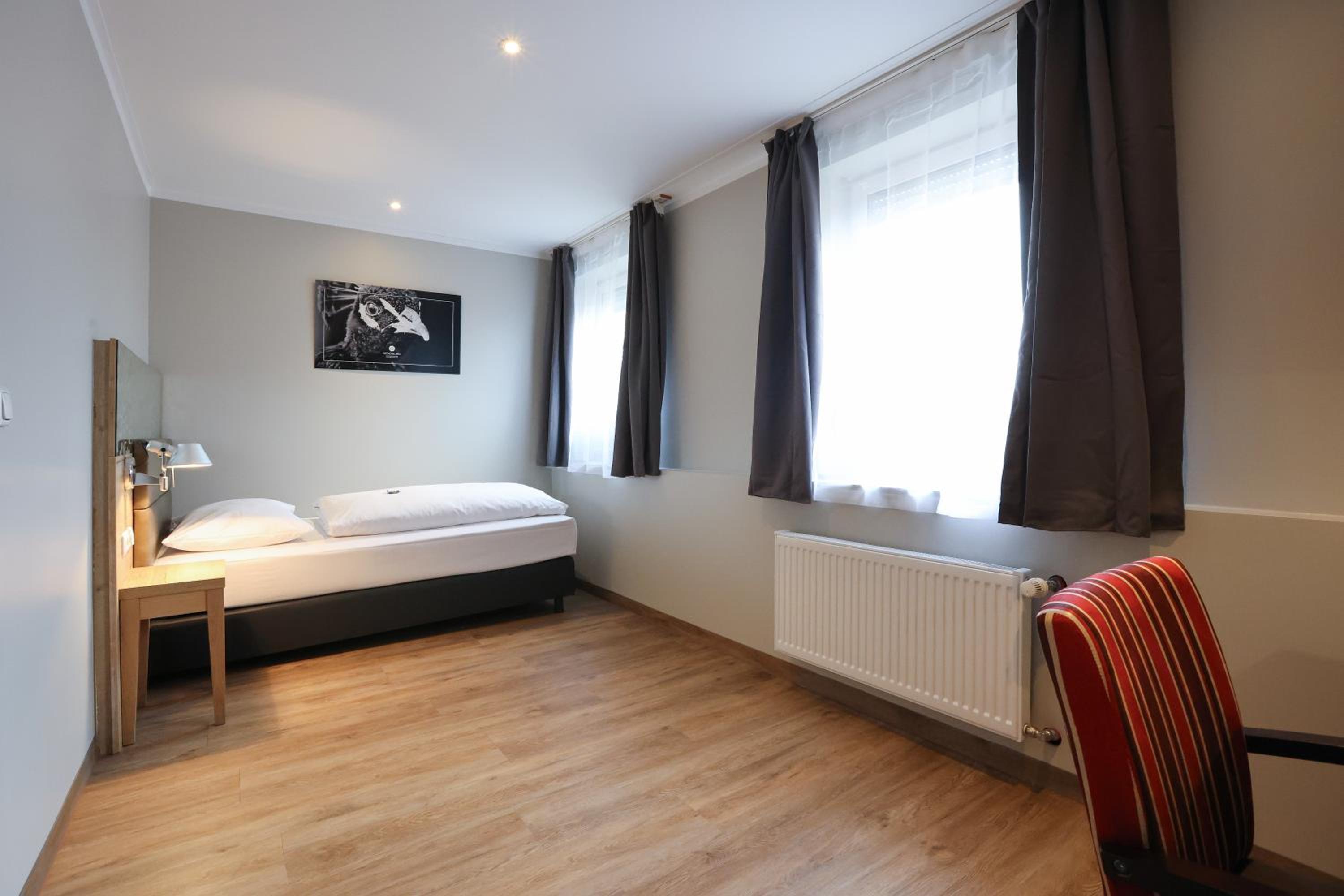 Standard Single Room photo 2