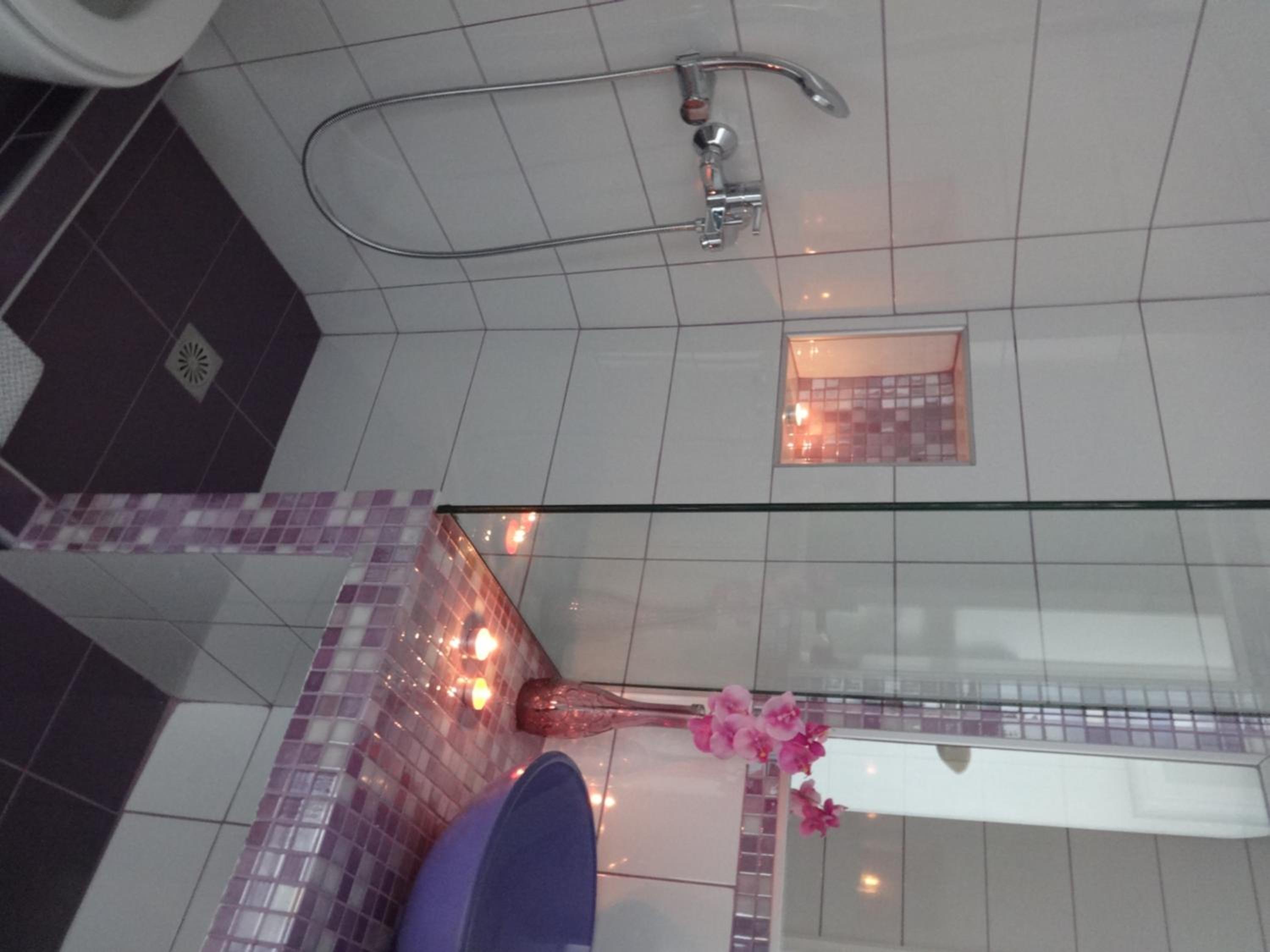 Double or Twin Room - Photo 17