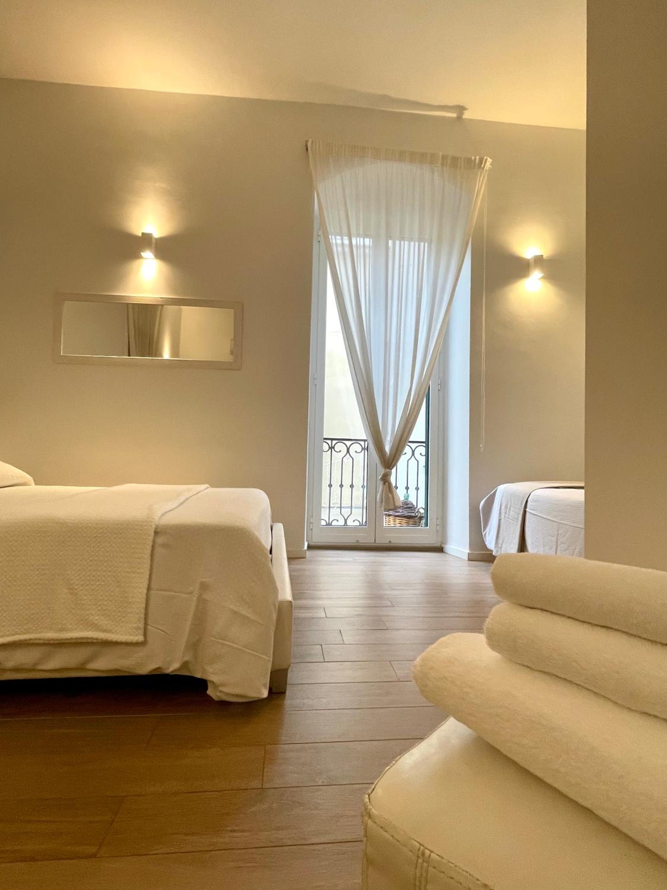 Triple Room with Balcony - Separate Building - Photo 1