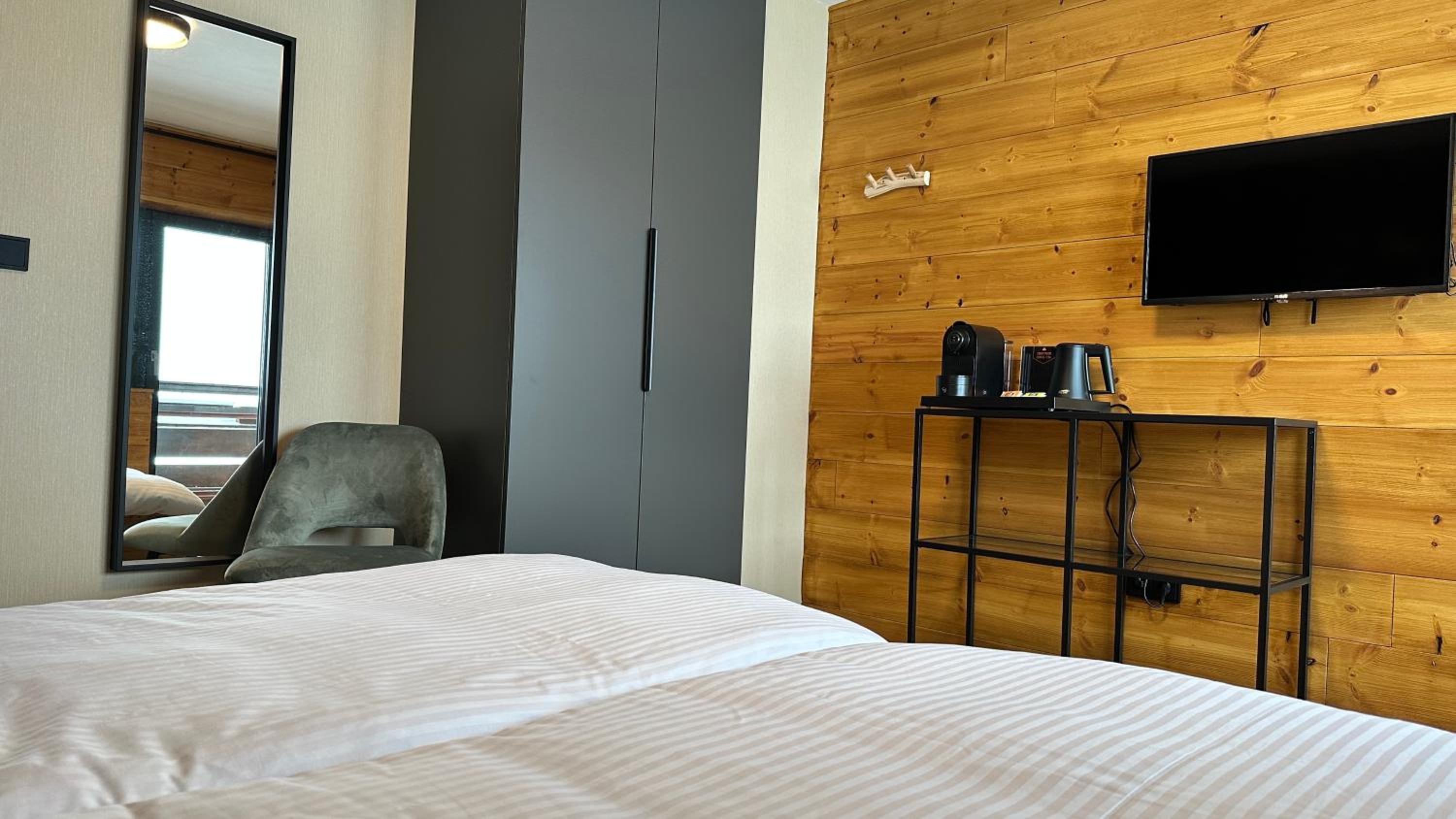 Double Room with Mountain View photo 2