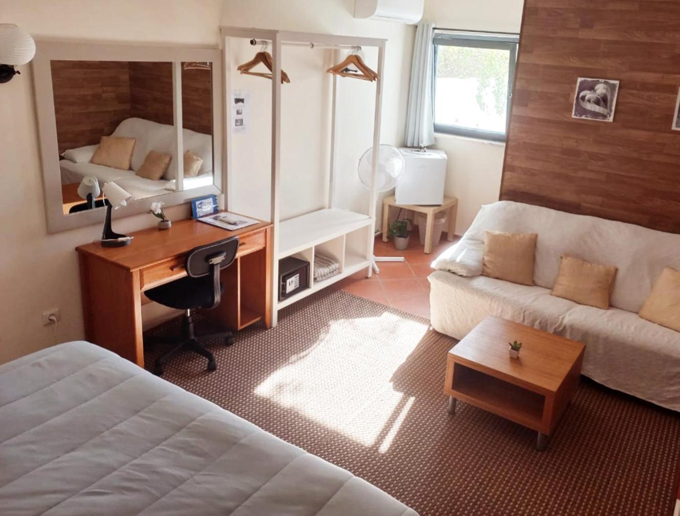 Suite with Garden View photo 3