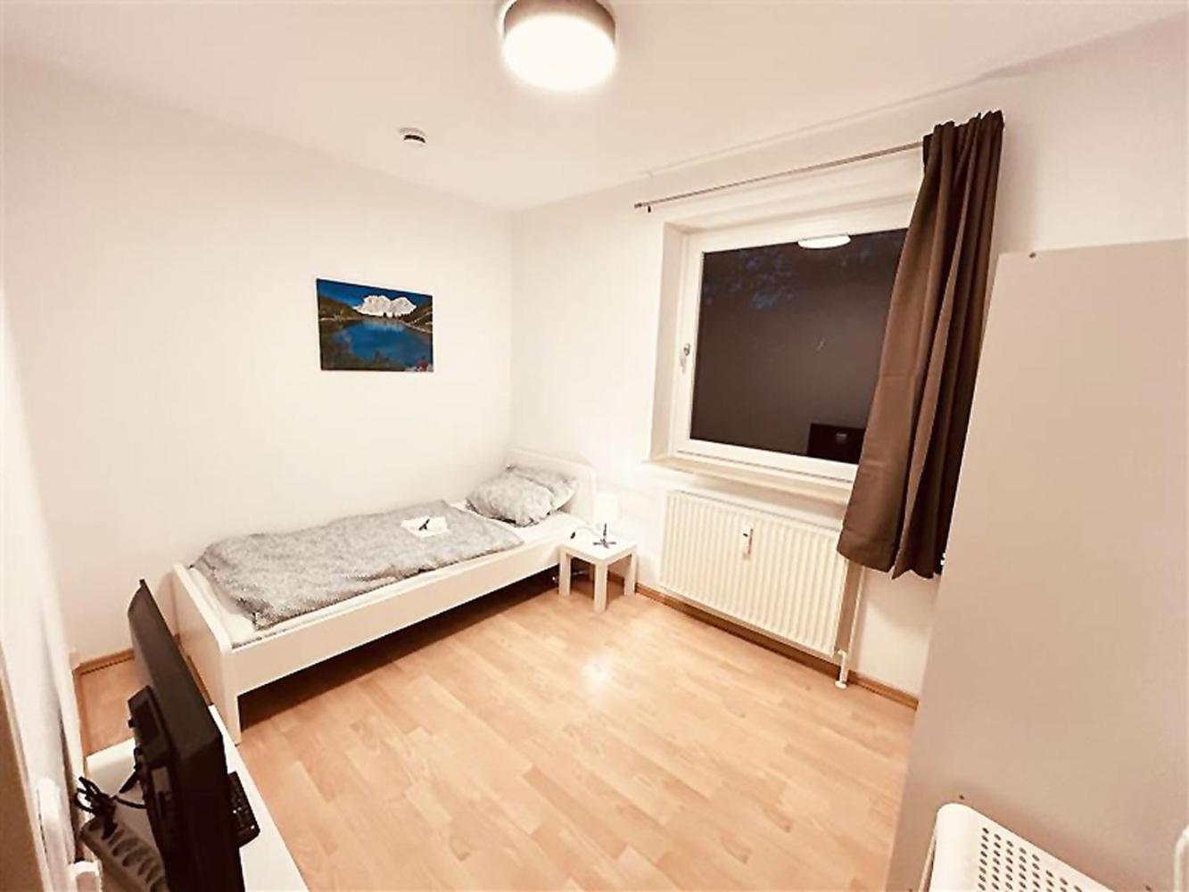 Apartment With Balcony photo 1