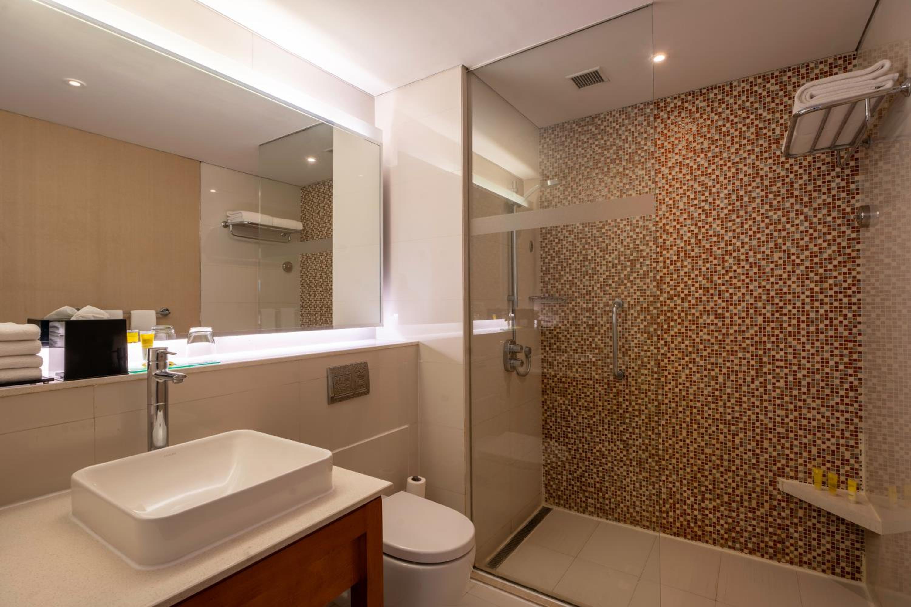 Specialty King Room photo 2