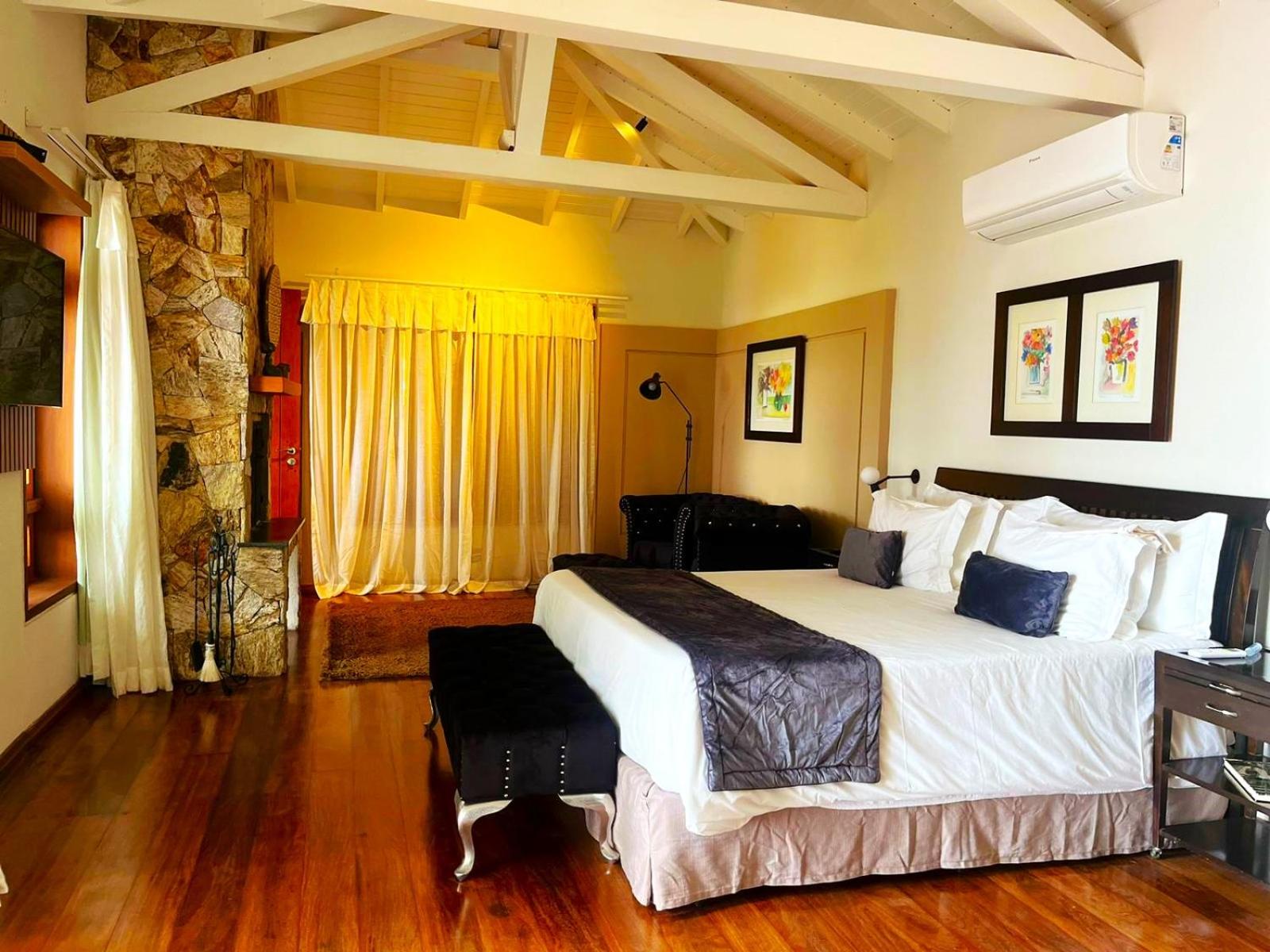 Suite with Private Pool