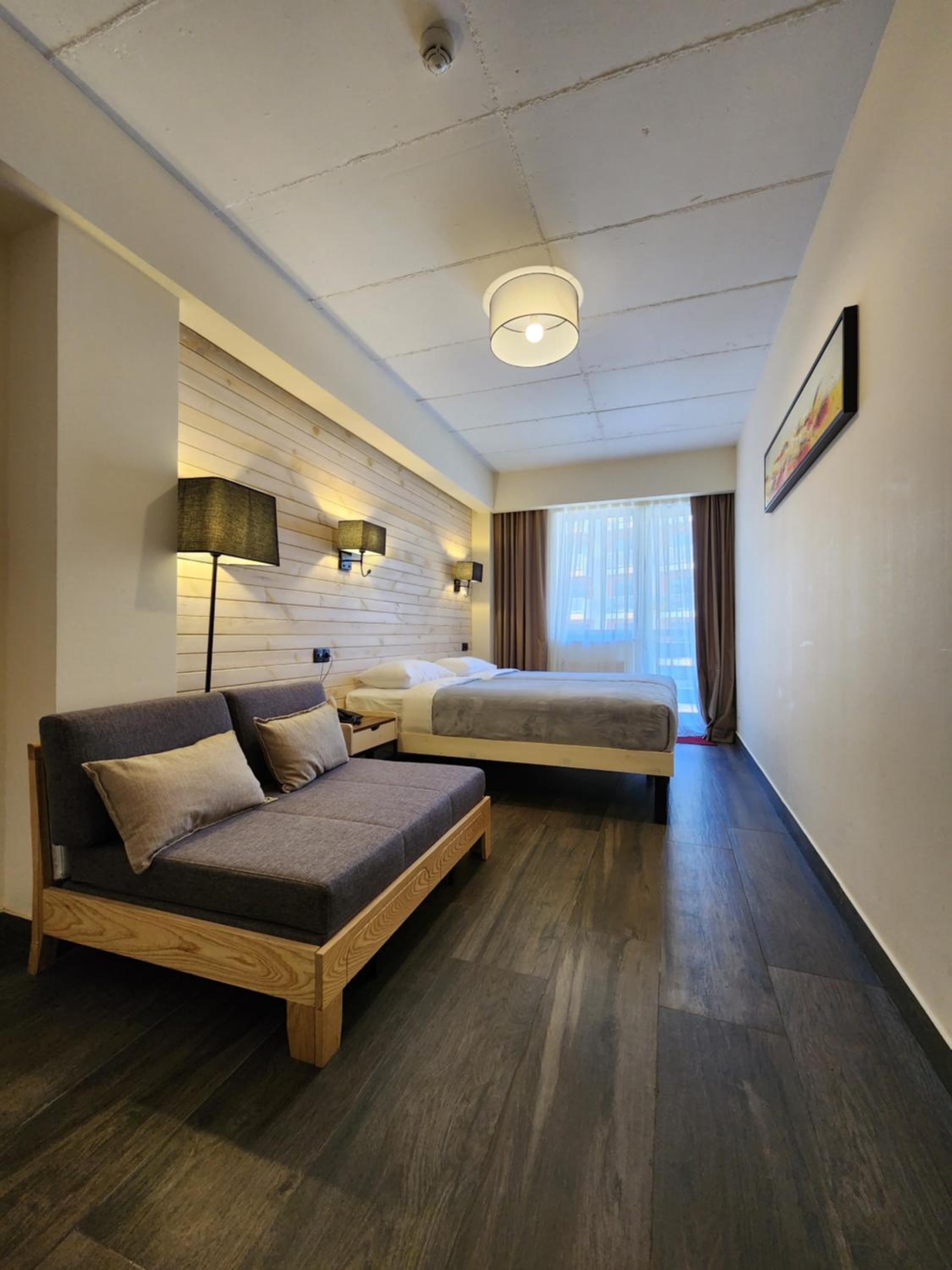Deluxe Apartment - Photo 2