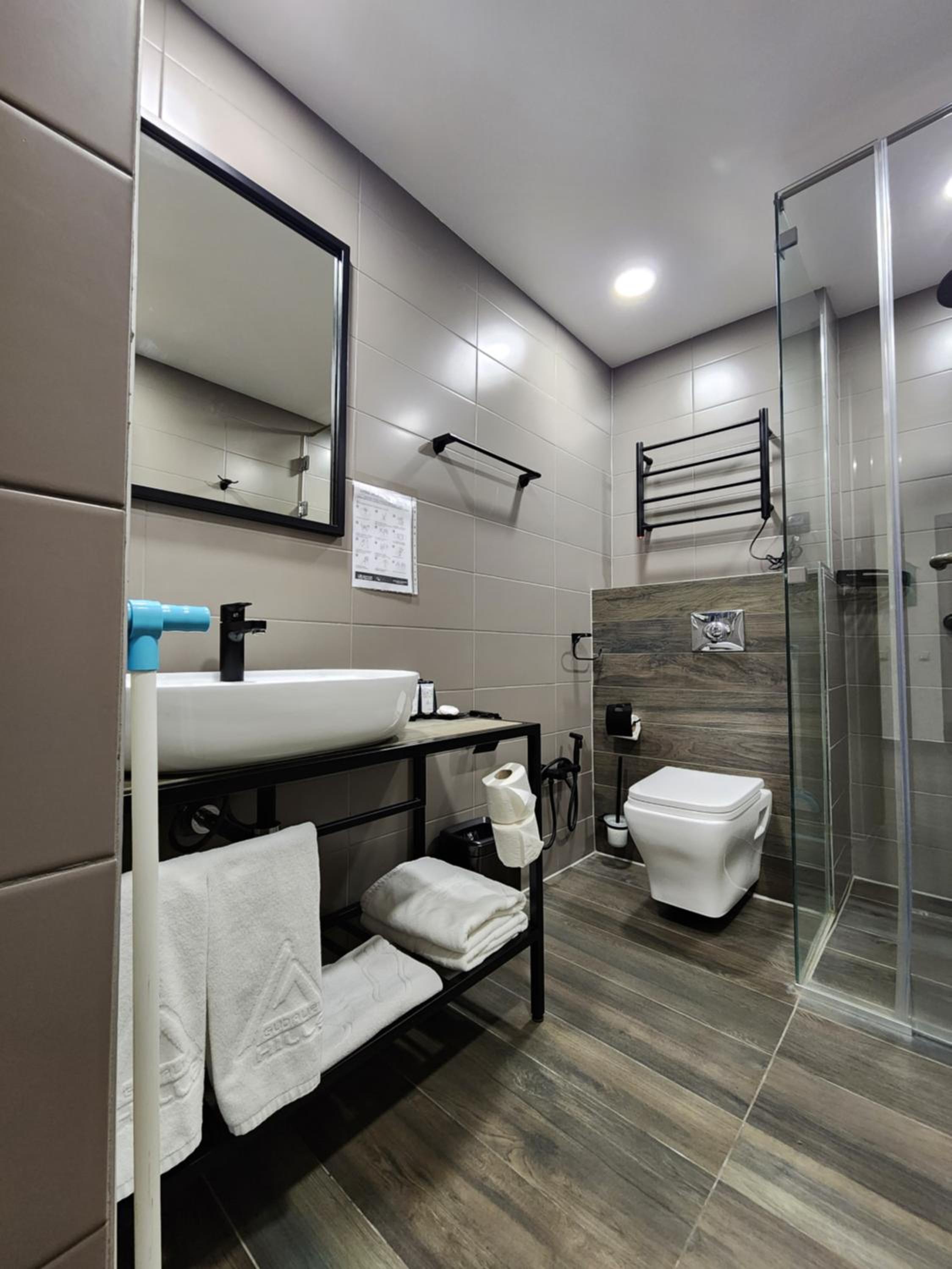 Two-Bedroom Apartment - Photo 8
