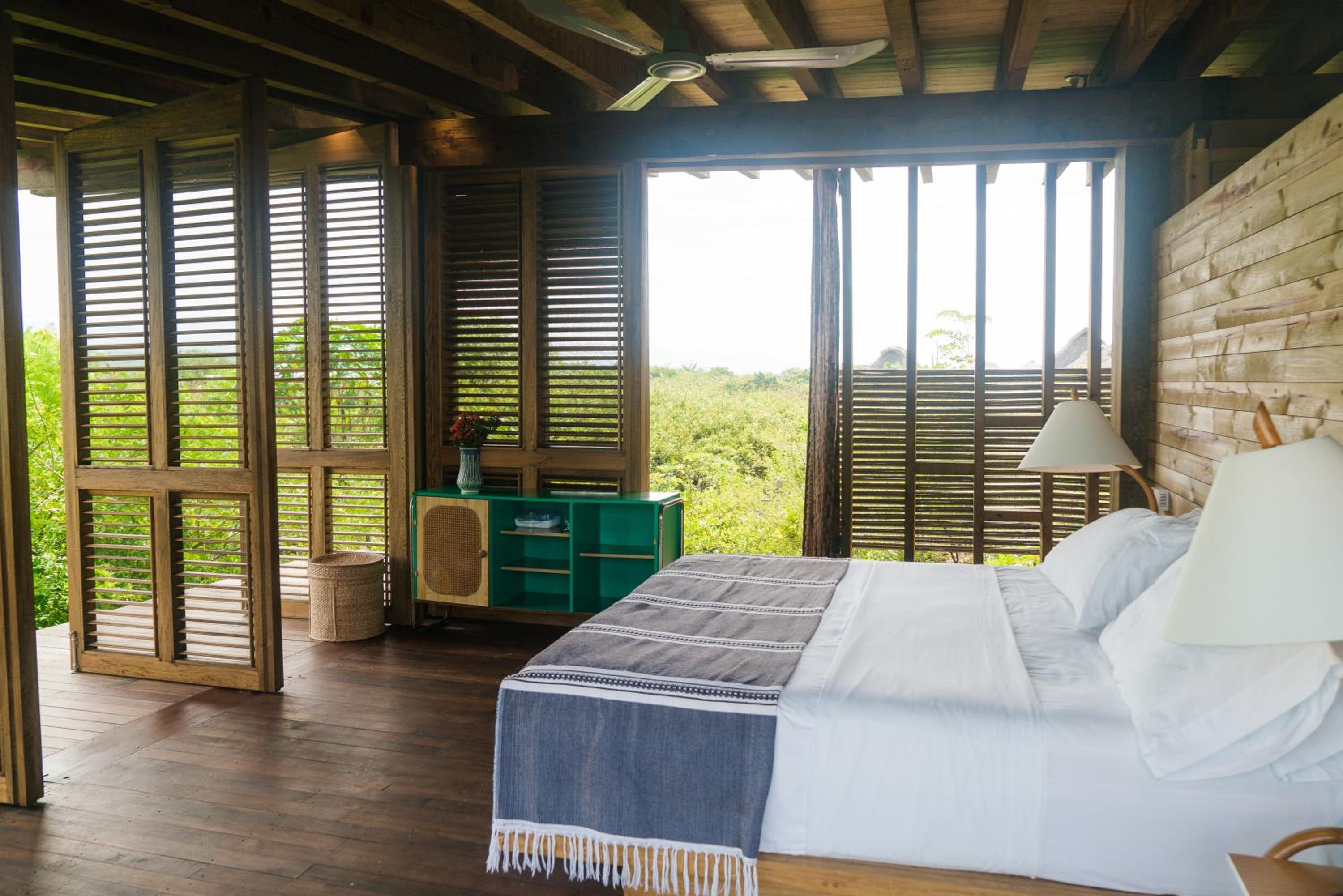 Queen Room with Sea View