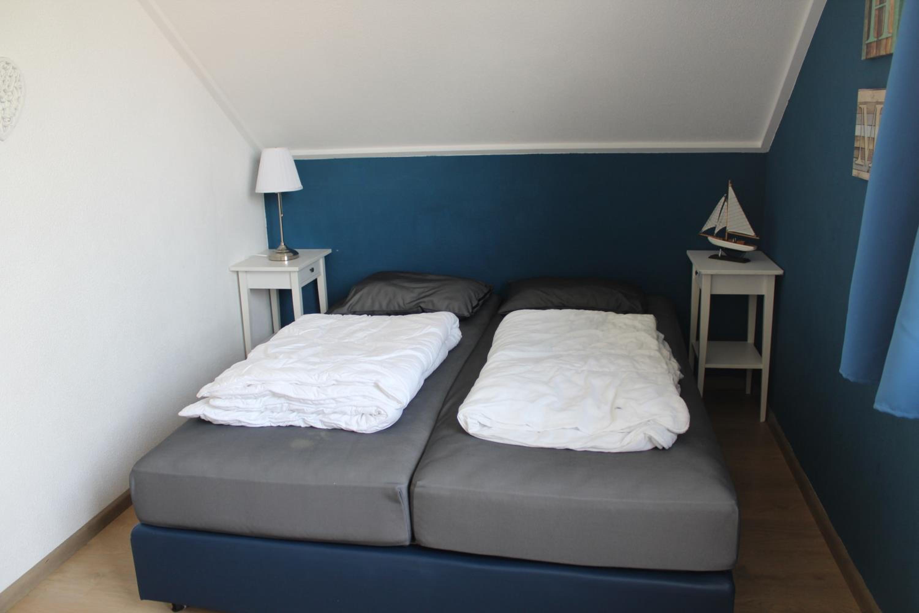 Four-Bedroom House photo 3