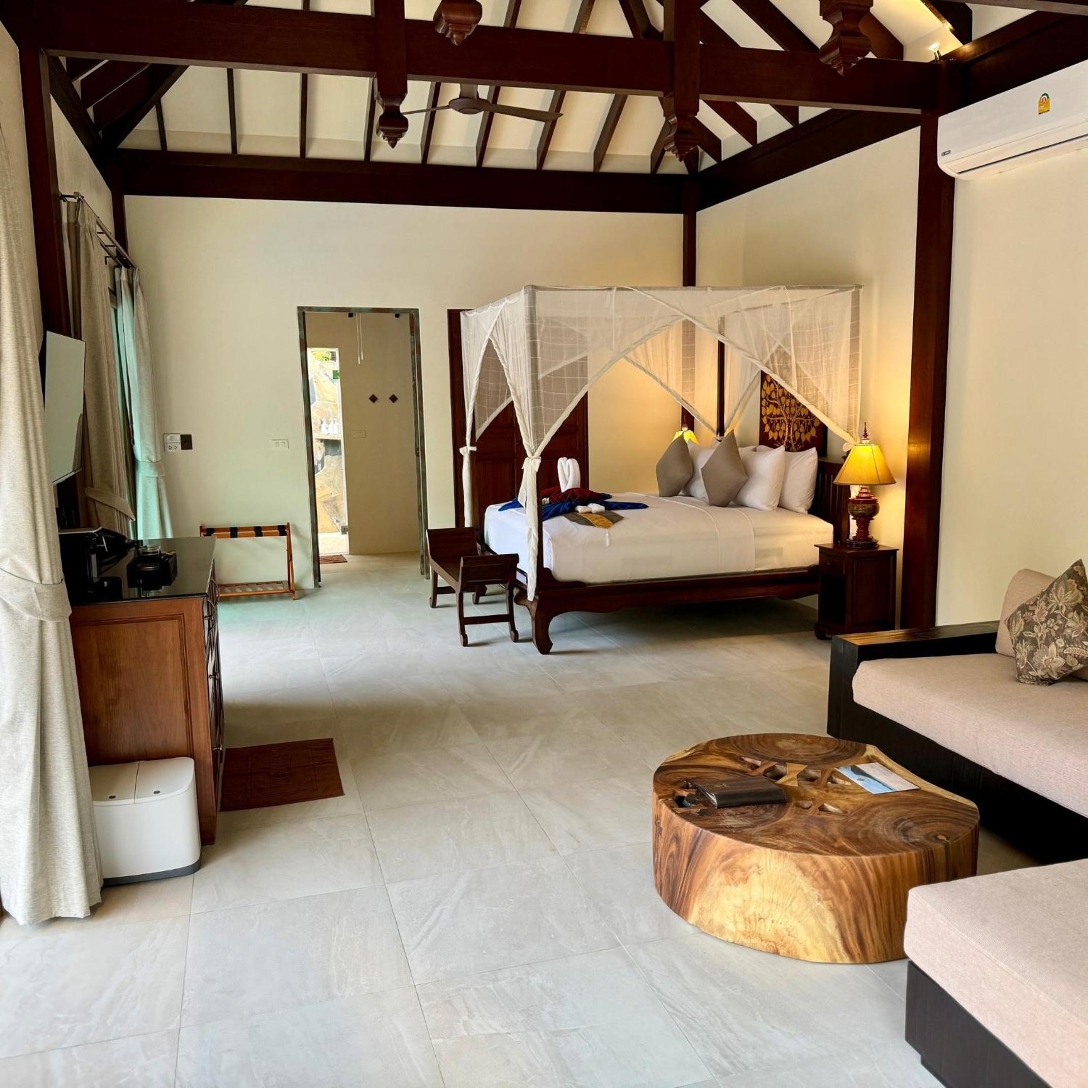 Villa with Private Pool - Adult only