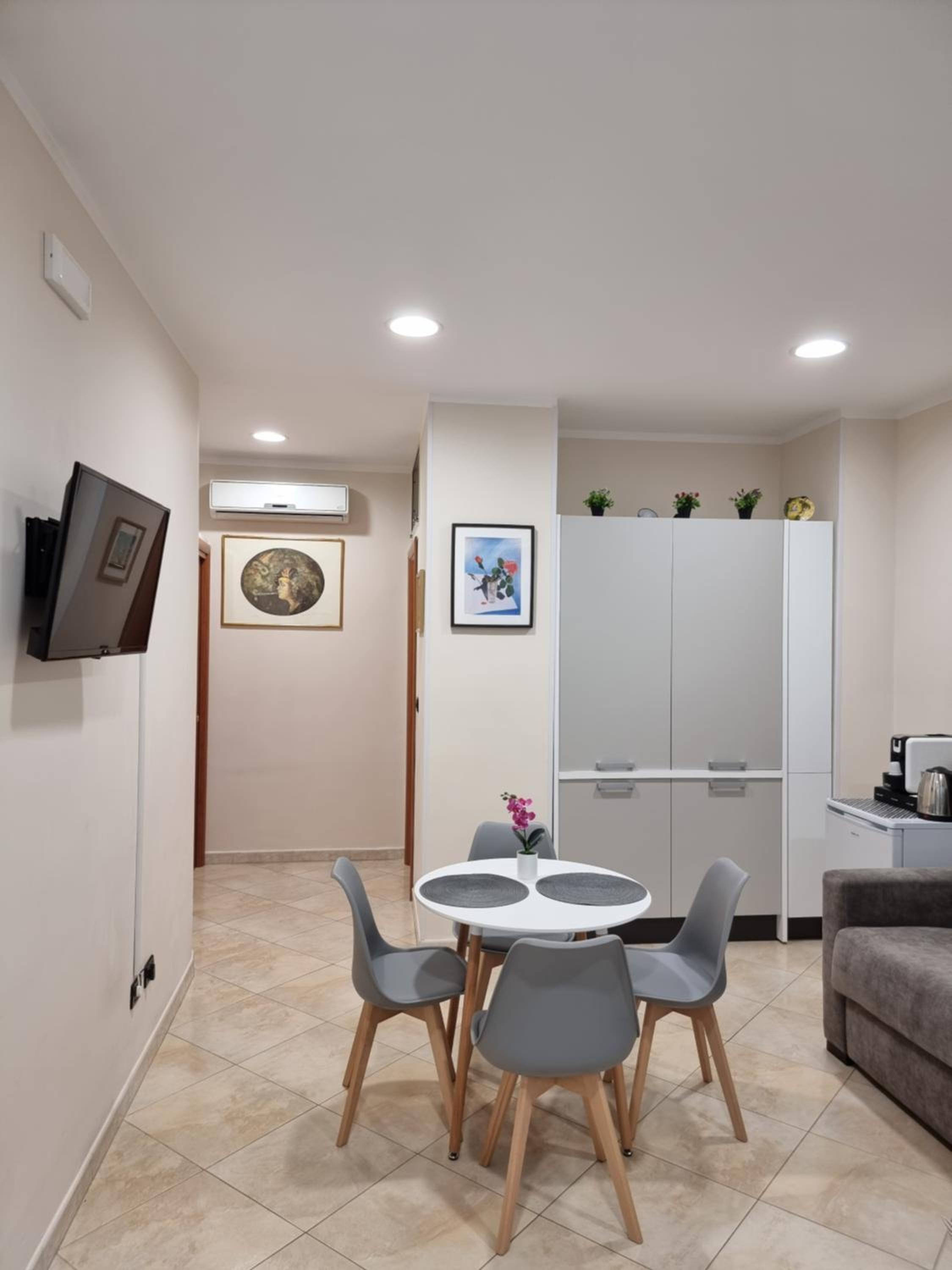 Two-Bedroom Apartment photo 1