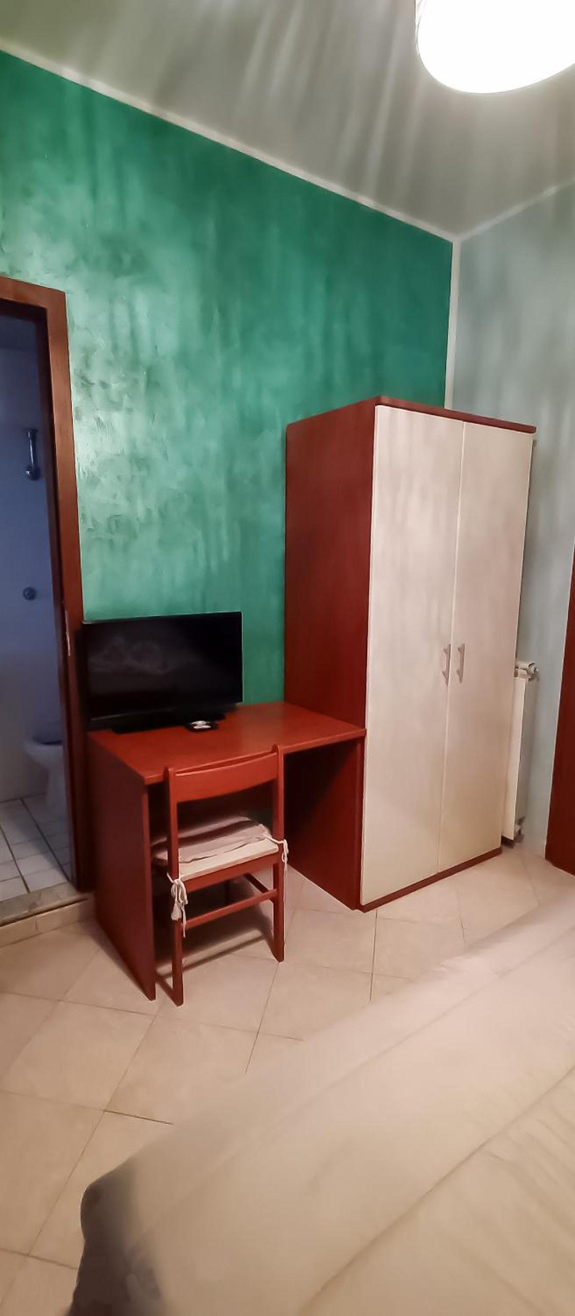 Double Room with Private Bathroom photo 3