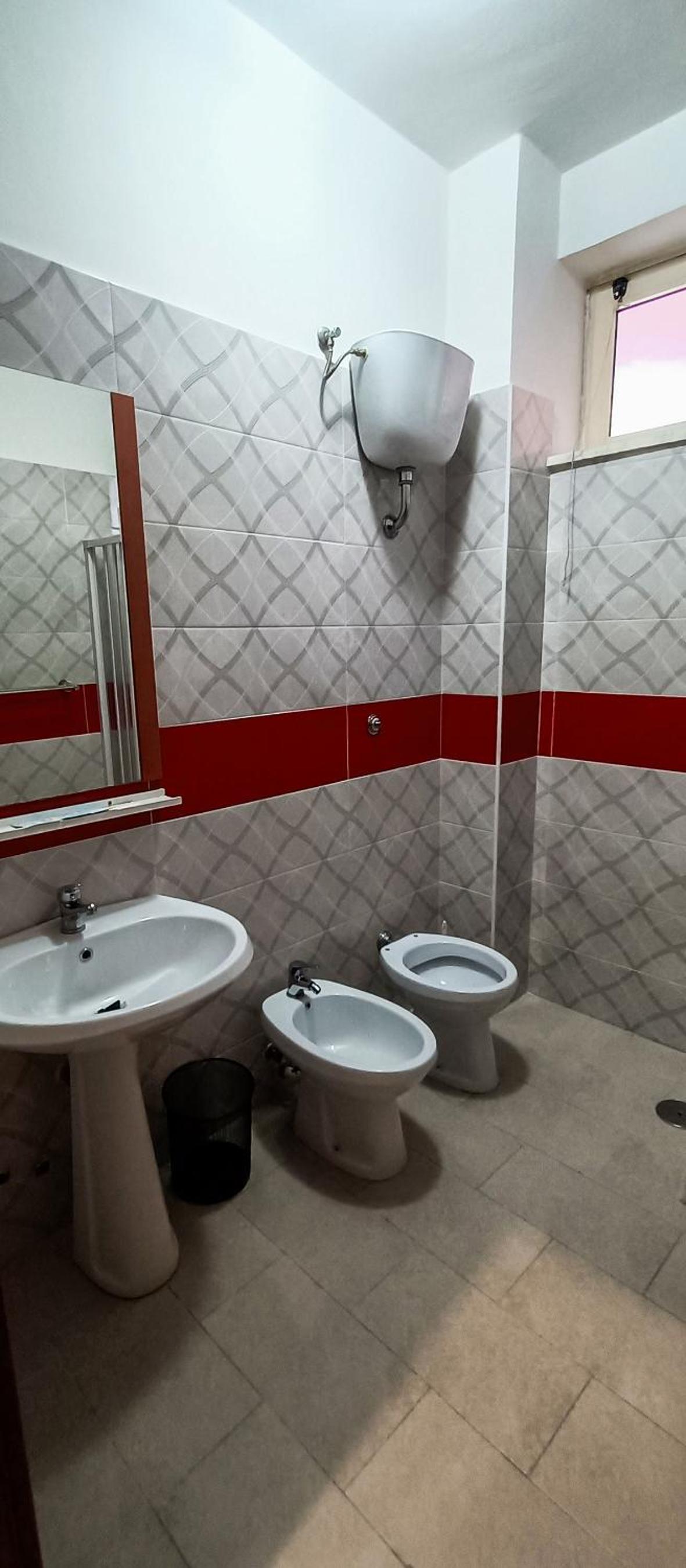 Quadruple Room with Private Bathroom photo 2