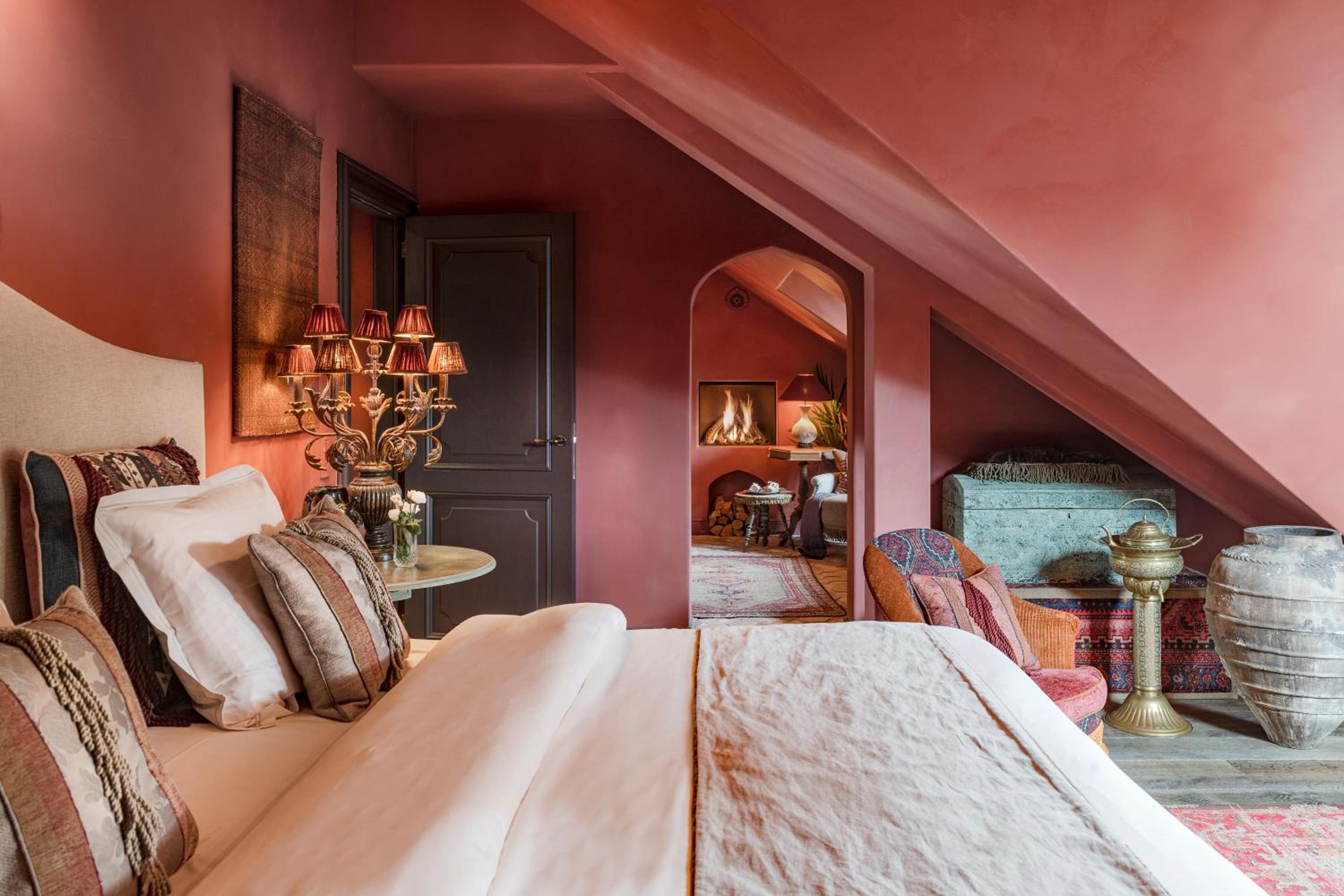 Morian Suite