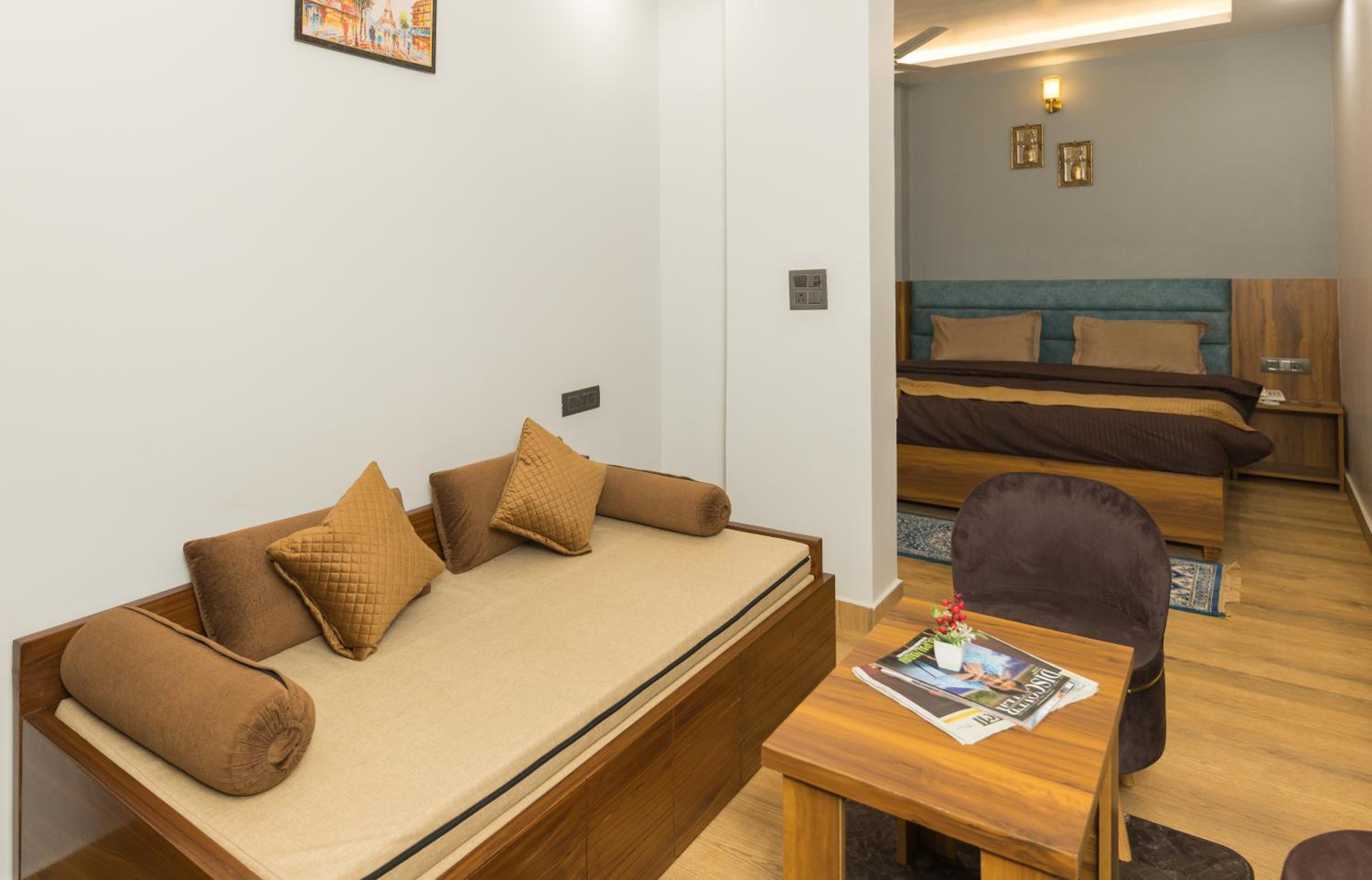 Deluxe Family Suite - Photo 1