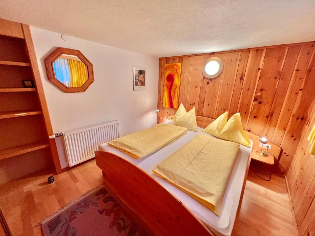 Comfort One-Bedroom Apartment with Terrace photo 1