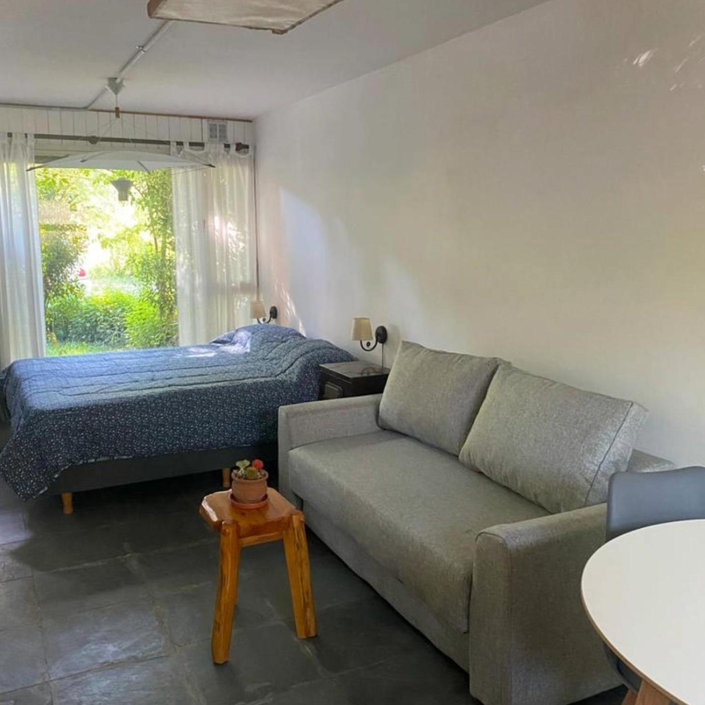 Large Double Room photo 1