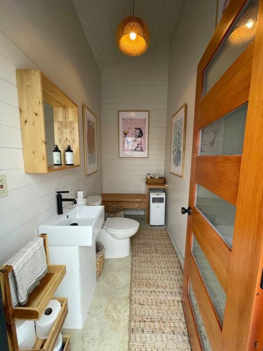 Four-Bedroom House photo 1