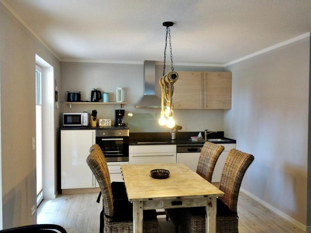 Apartment With Terrace photo 3