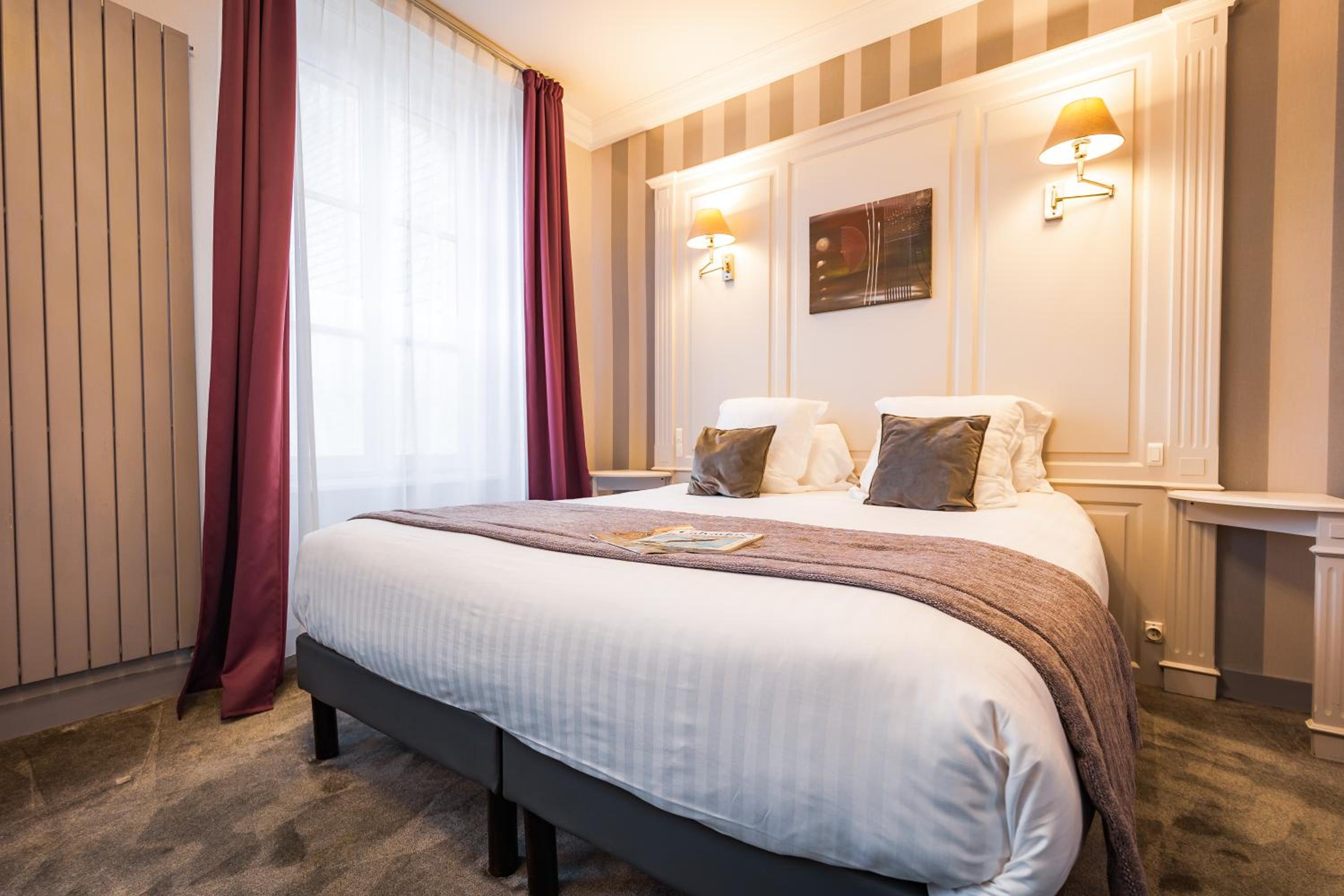 Superior Double Room - Photo 1