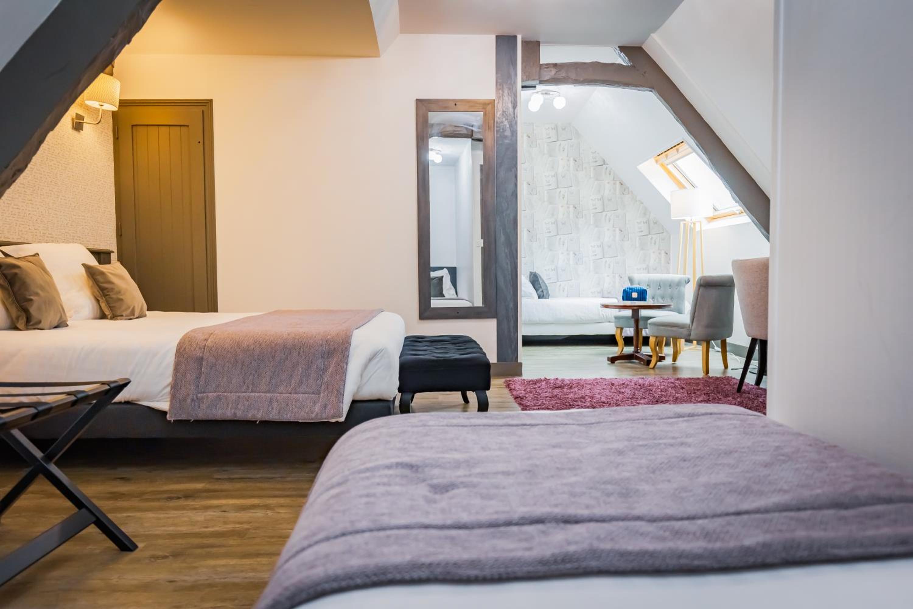 Superior Quadruple Room - Photo 2