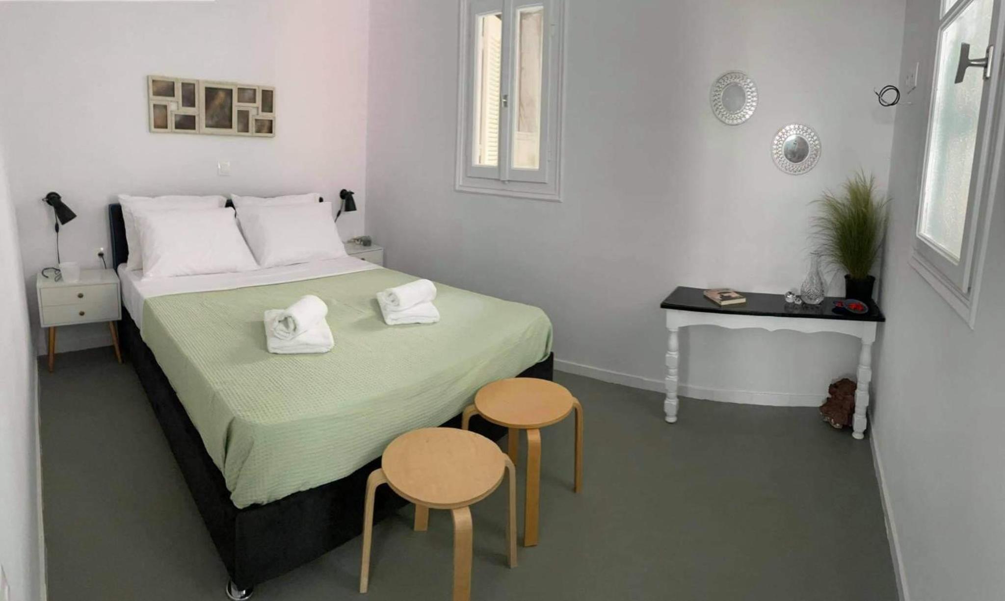 Two-Bedroom Apartment - Photo 22