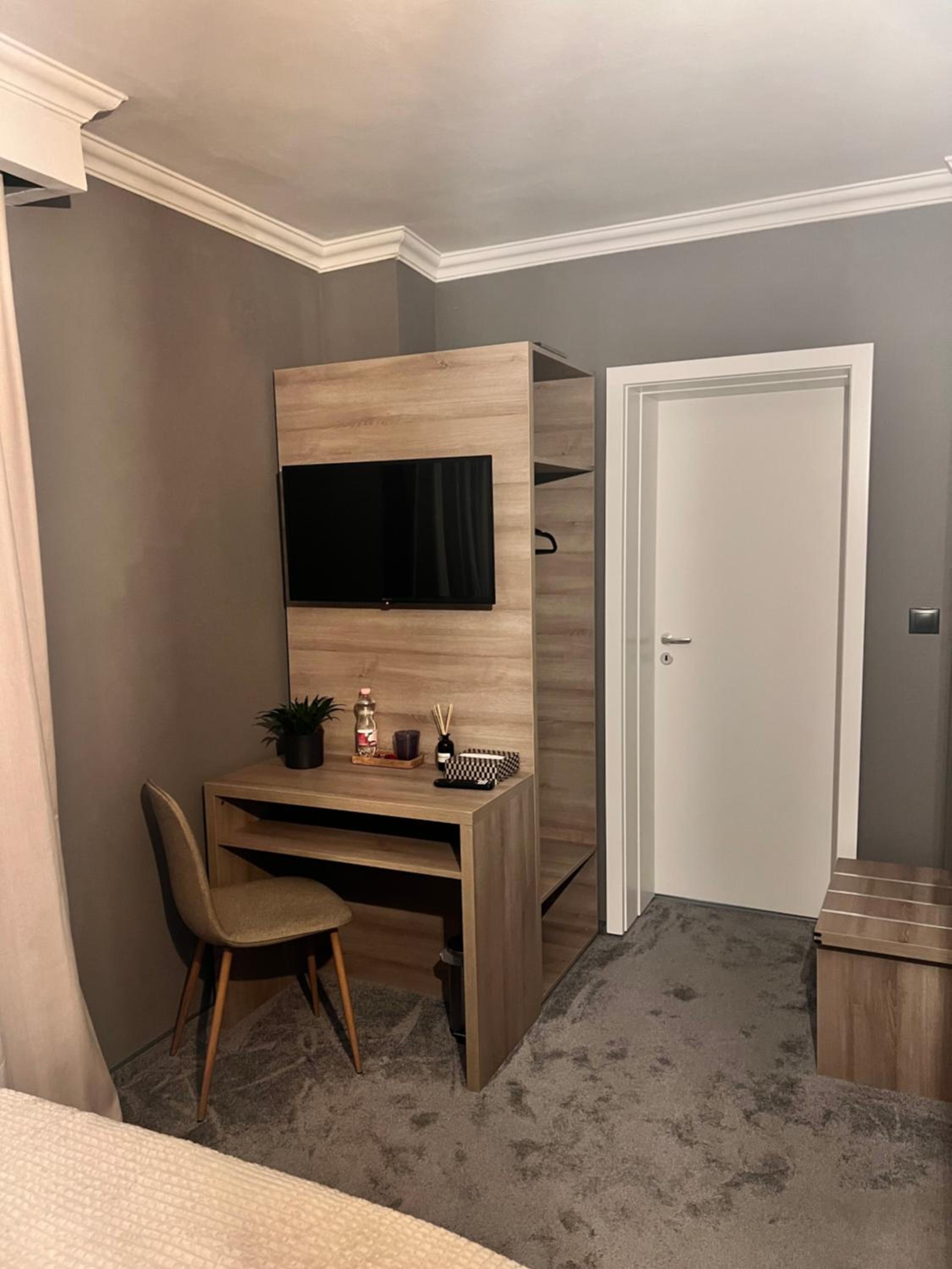 Standard Single Room photo 3