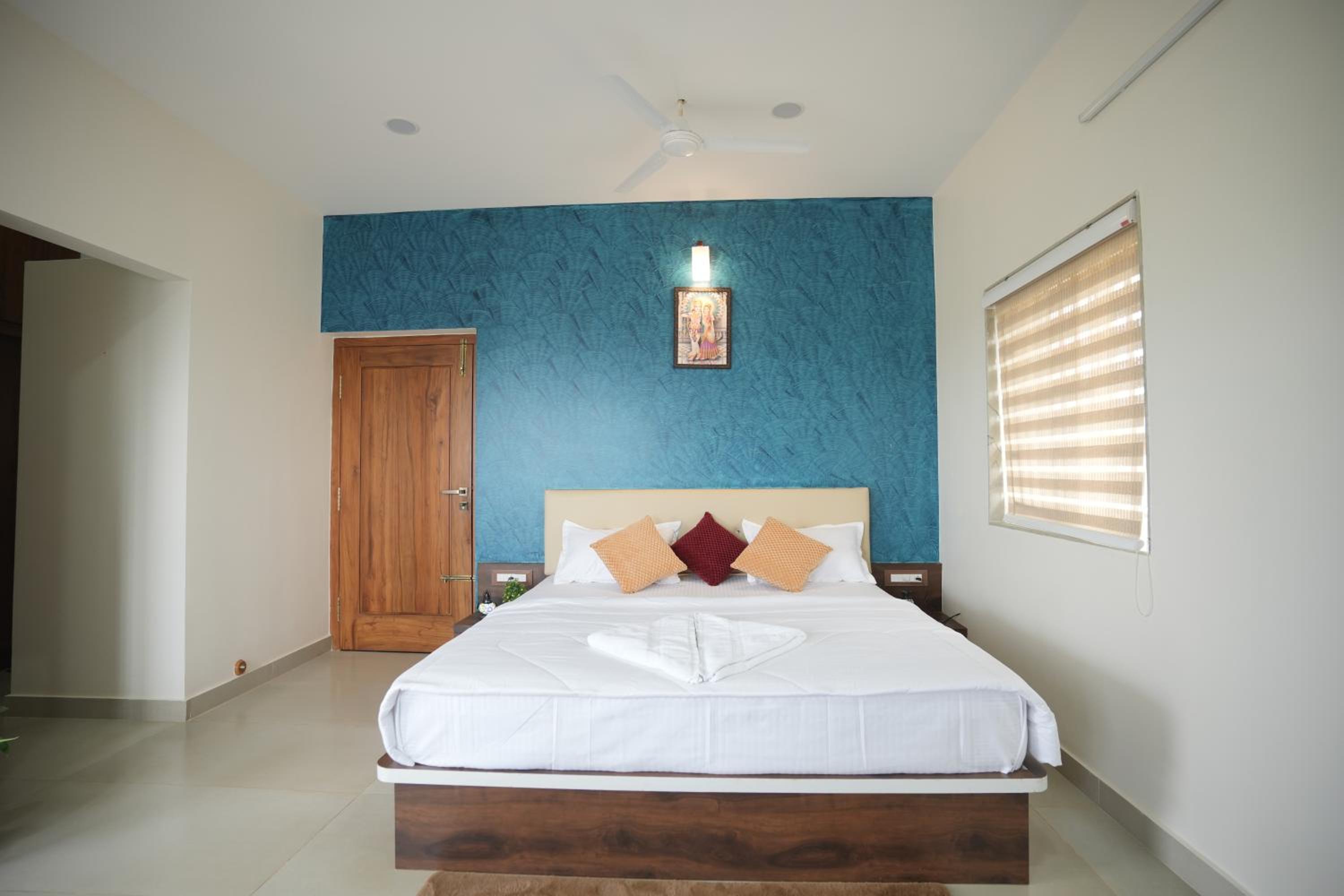 King Room With Balcony photo 1