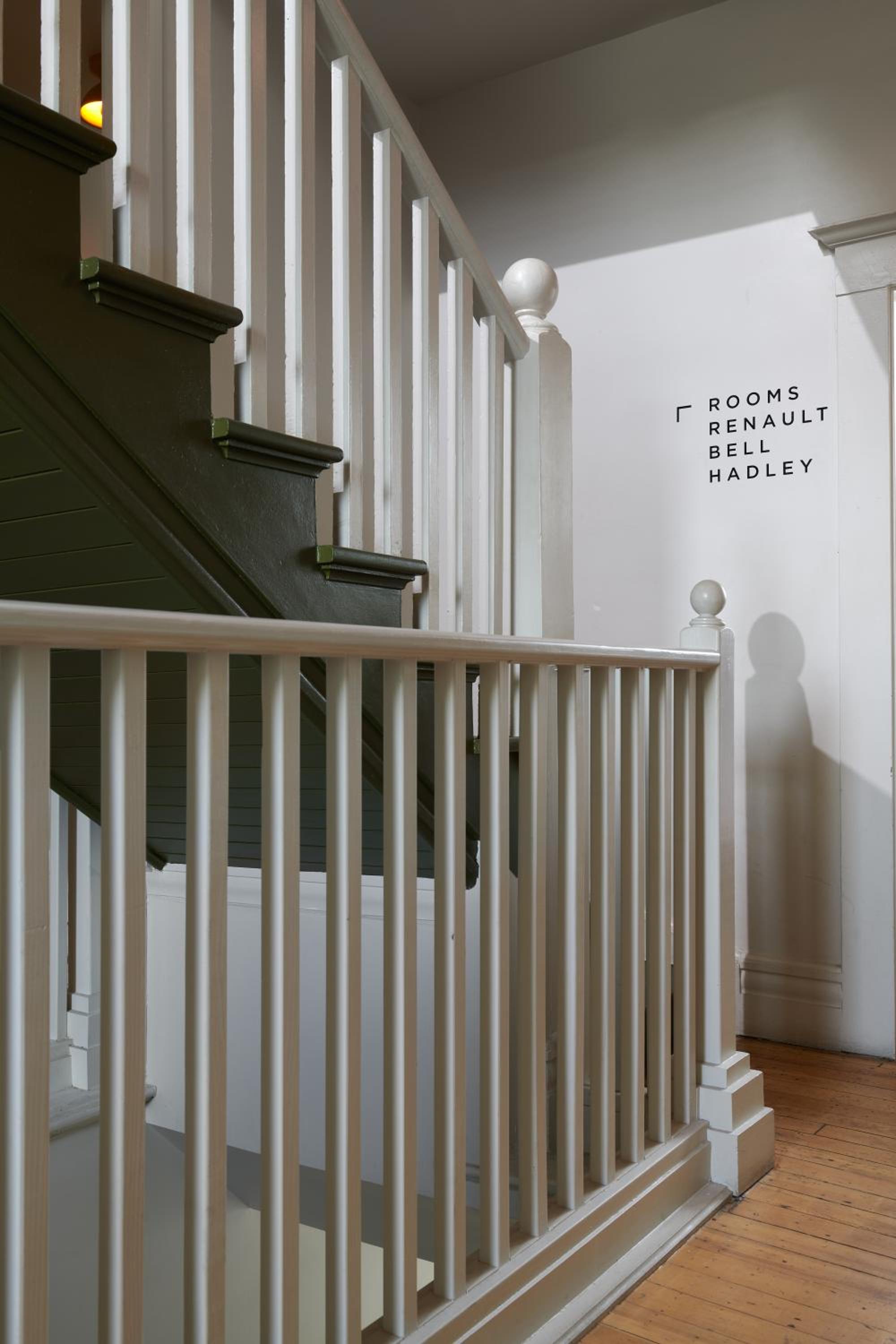 King Suite - Photo 5